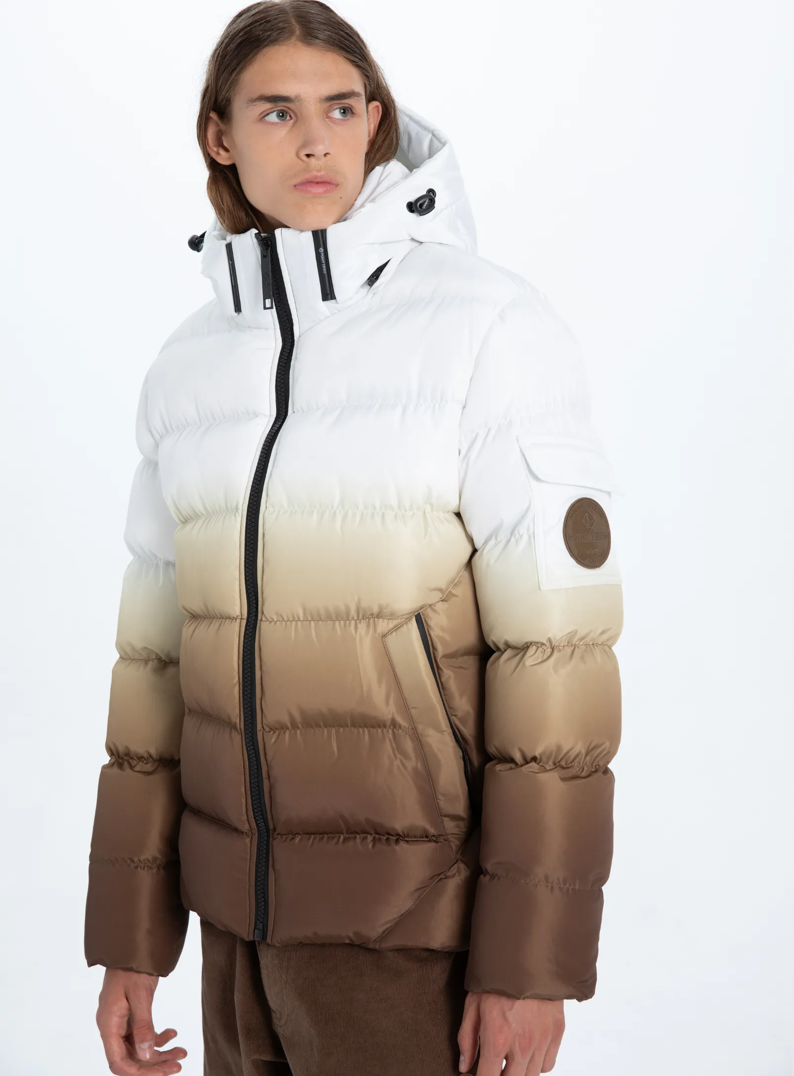 AKSEL| Dip Dye Puffer Jacket || AKSEL| Veste polaire Dip Dye sold by Point Zero