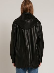 STELLA | Vegan leather overshirt  || STELLA | Surchemise en cuir vegan sold by Point Zero