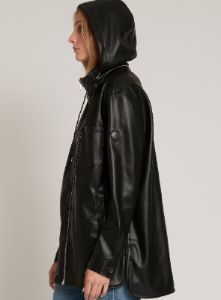 STELLA | Vegan leather overshirt  || STELLA | Surchemise en cuir vegan sold by Point Zero
