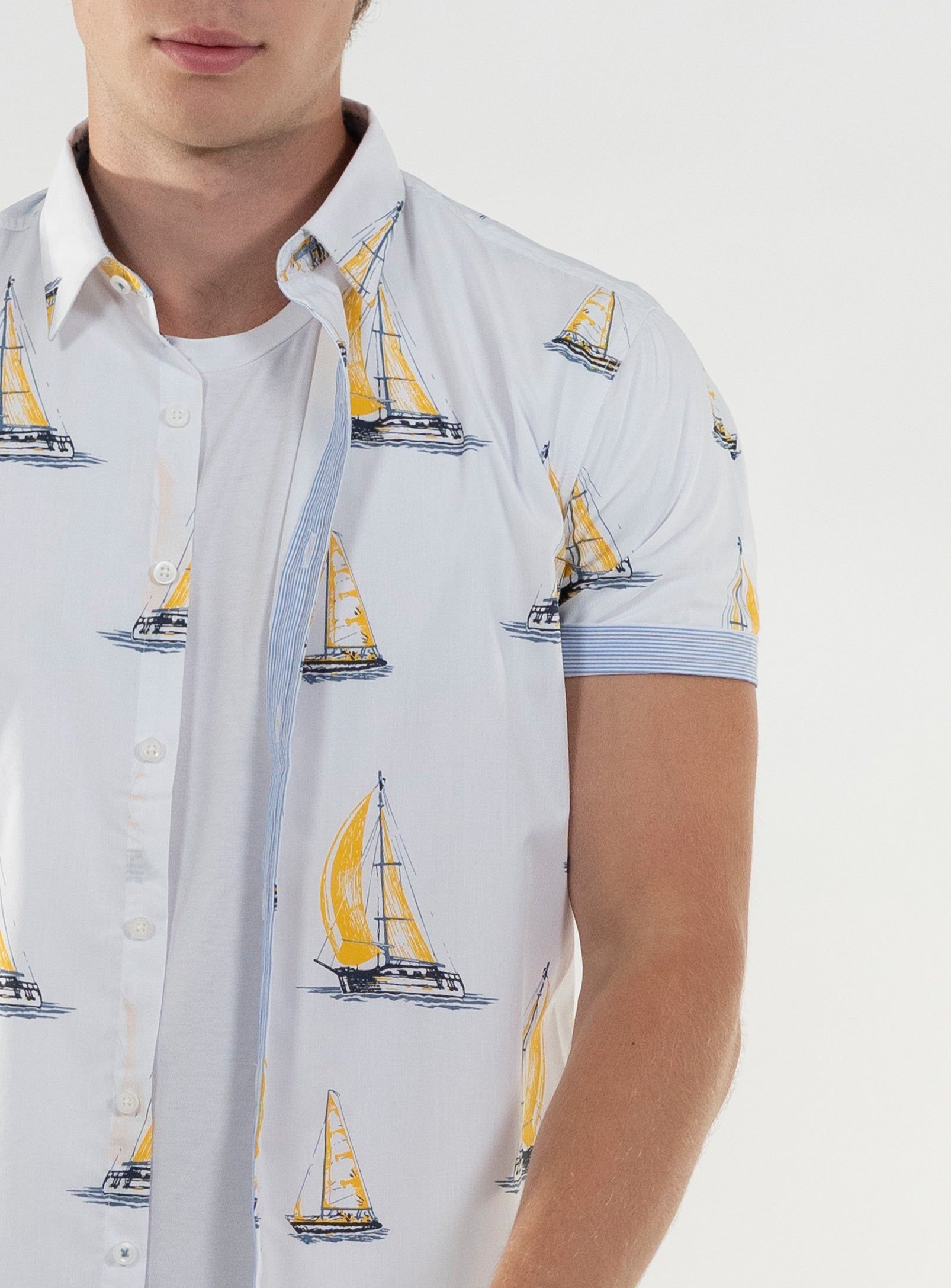 VET | Printed short sleeve shirt || VET | Chemise manches courtes imprimée sold by Point Zero product image thumbnail 6