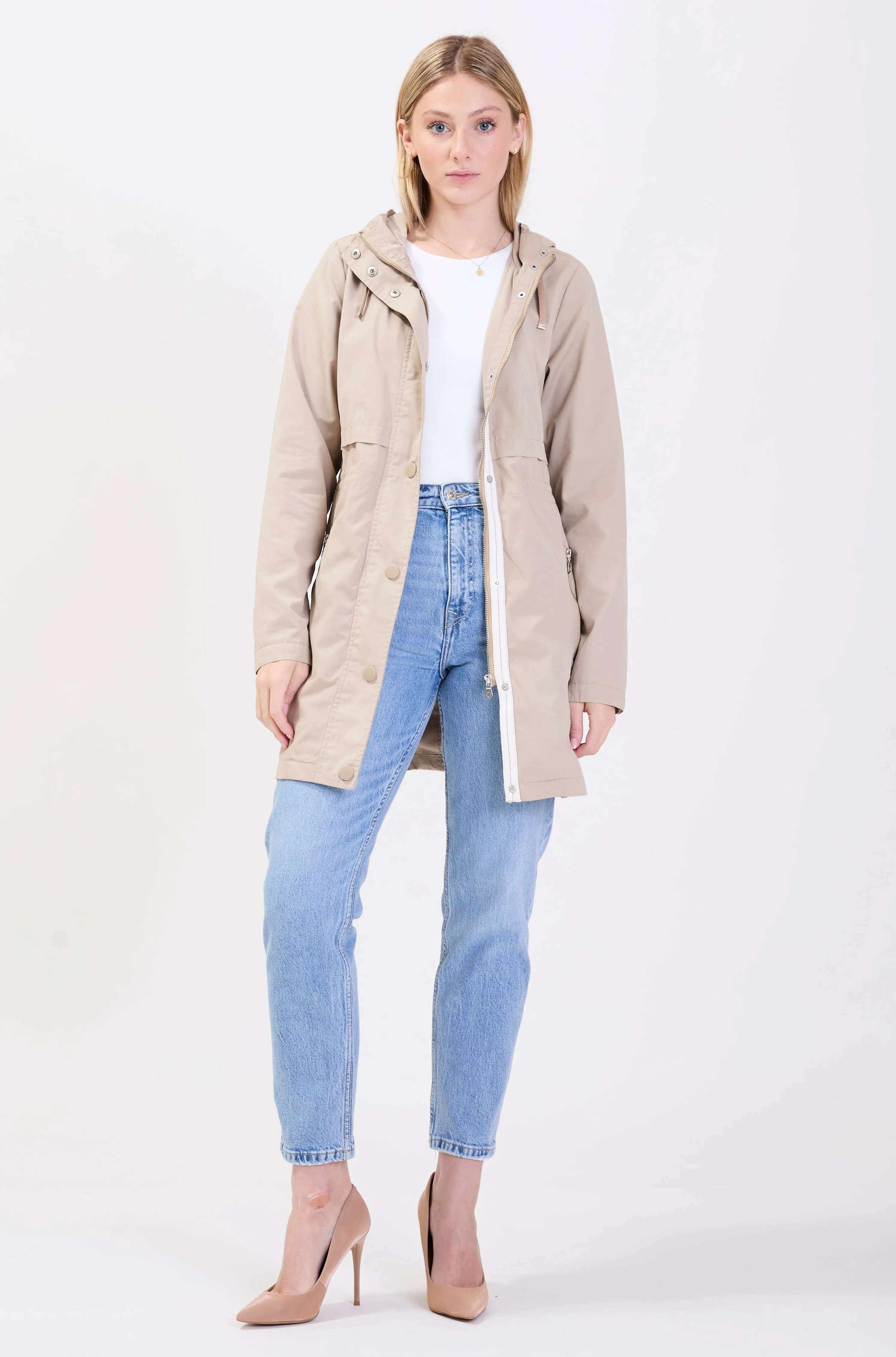 BLAKELY | Hooded rain jacket || BLAKELY | Manteau de pluie a capuchon sold by Point Zero product image thumbnail 4