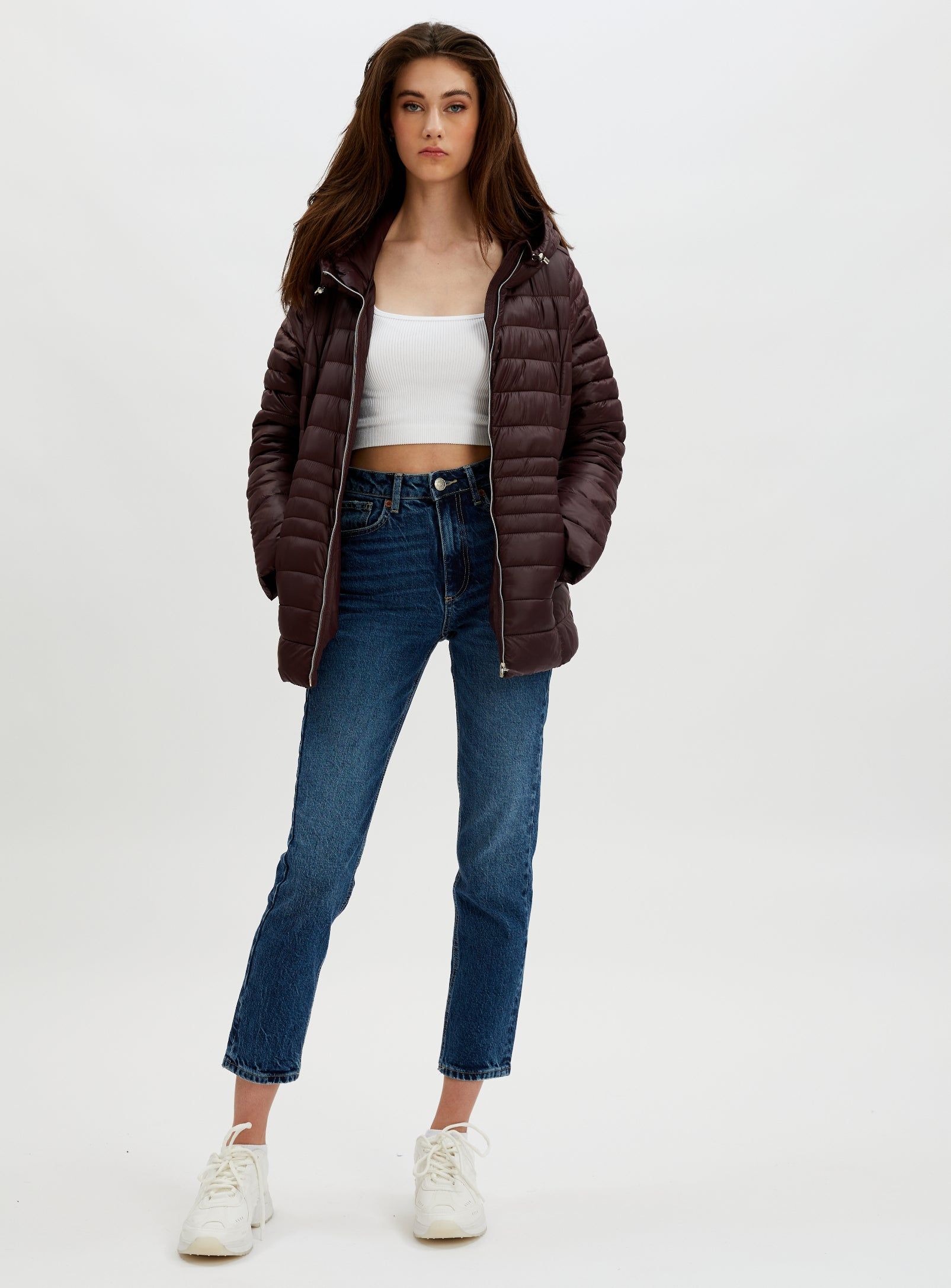 LESLIEVILLE | Iconic short ultralight jacket || LESLIEVILLE | Veste ultralégère iconique courte sold by Point Zero product image thumbnail 19