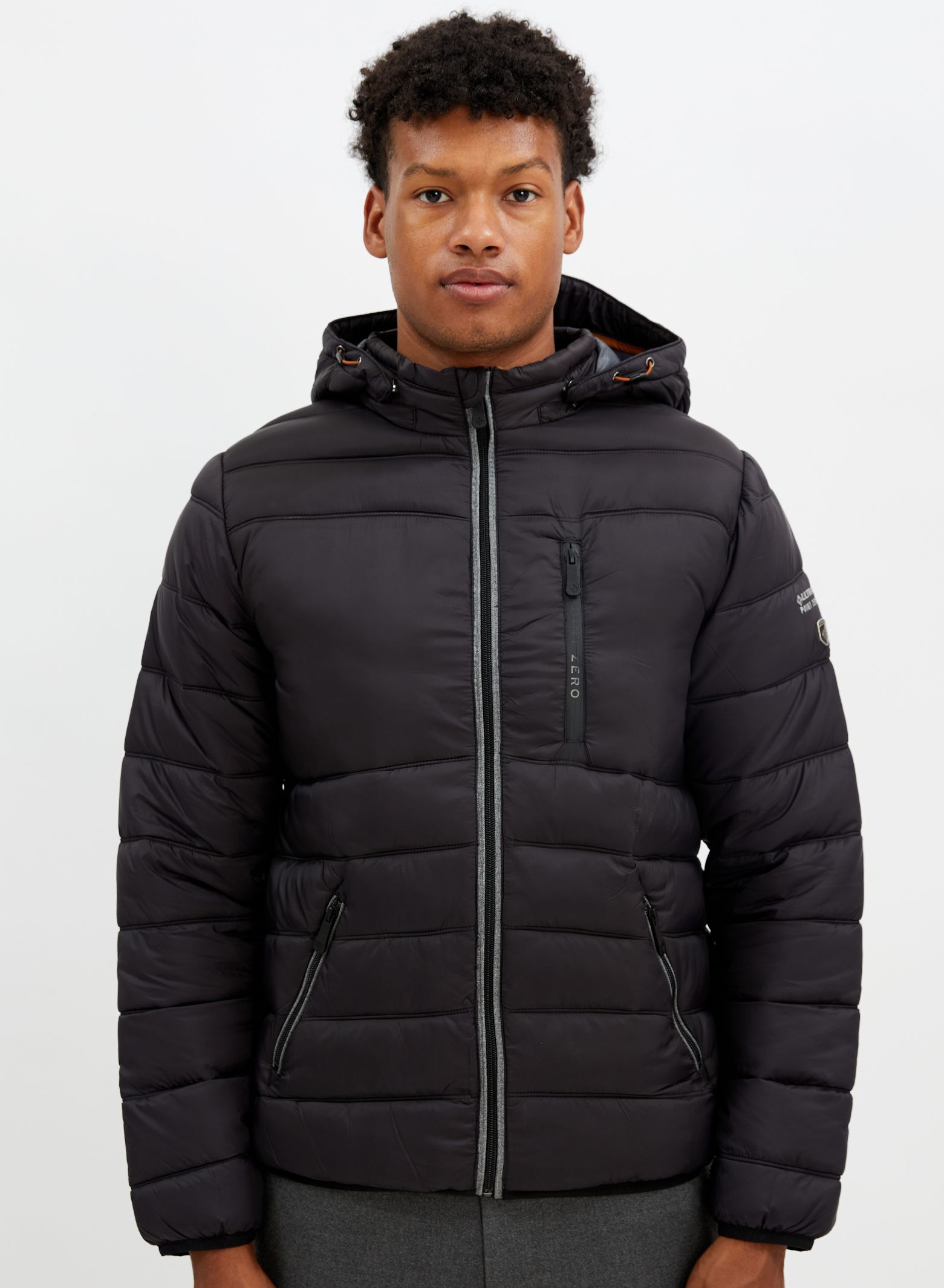 LOWELL | Detachable hood ultralight jacket || LOWELL | Veste ultralégère matelassée sold by Point Zero product image thumbnail 6