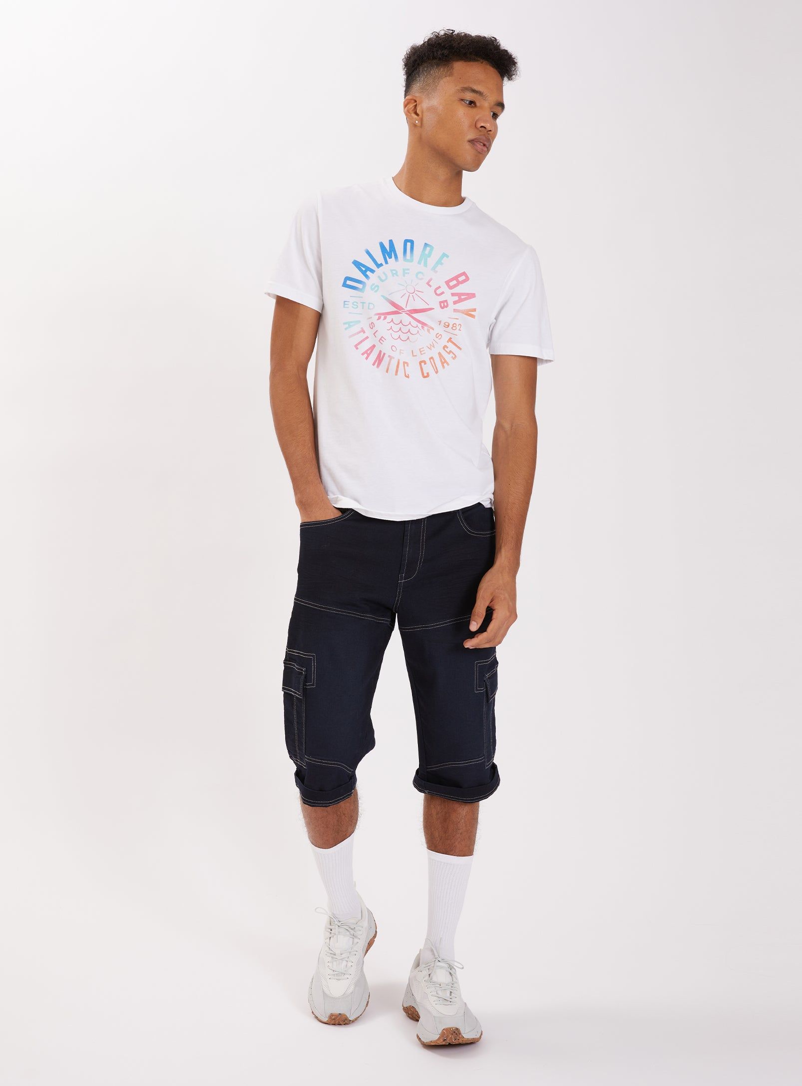 REL | Graphic printed t-shirt || REL | T-shirt imprimé graphique sold by Point Zero product image thumbnail 2