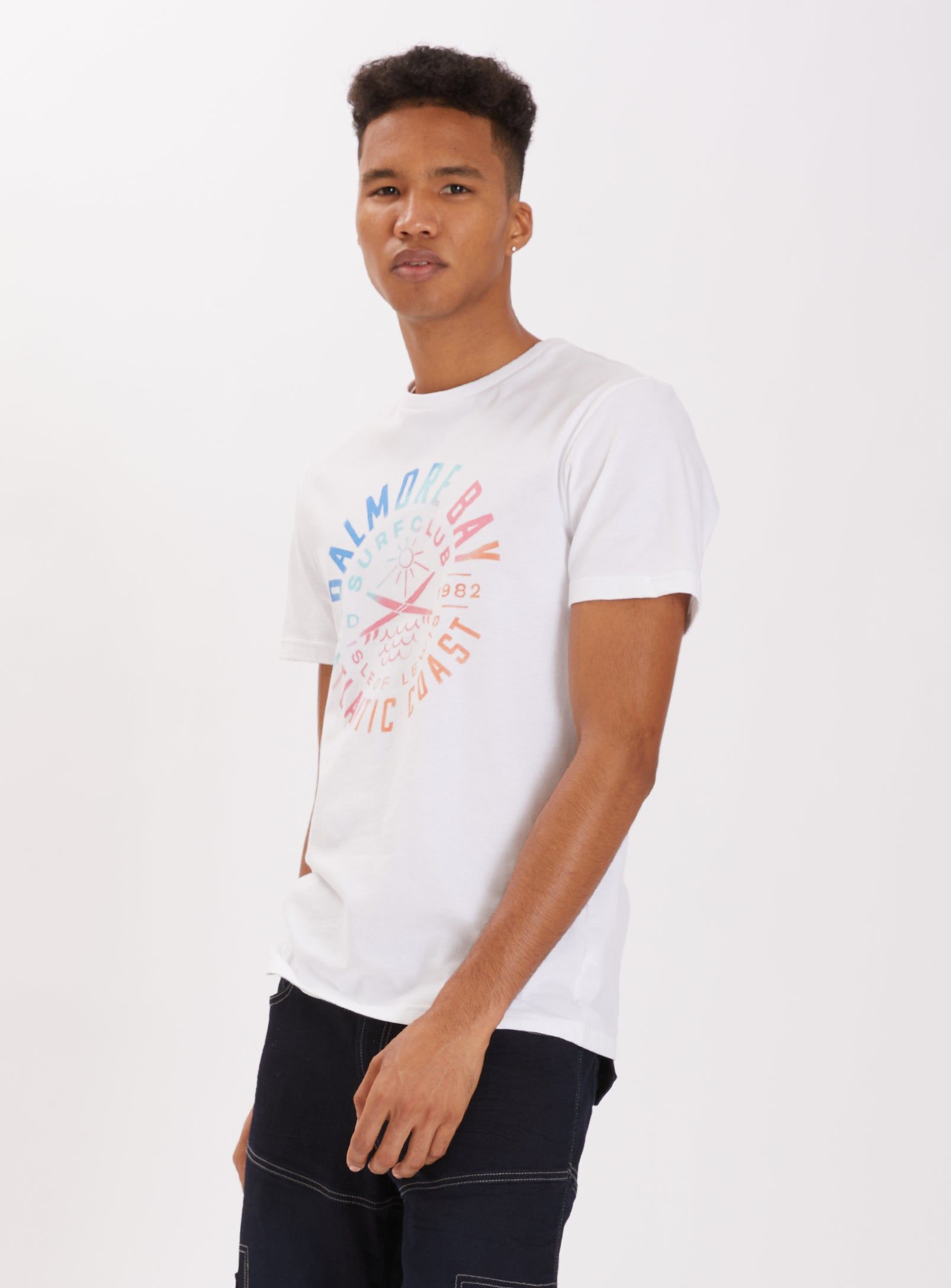 REL | Graphic printed t-shirt || REL | T-shirt imprimé graphique sold by Point Zero product image thumbnail 3