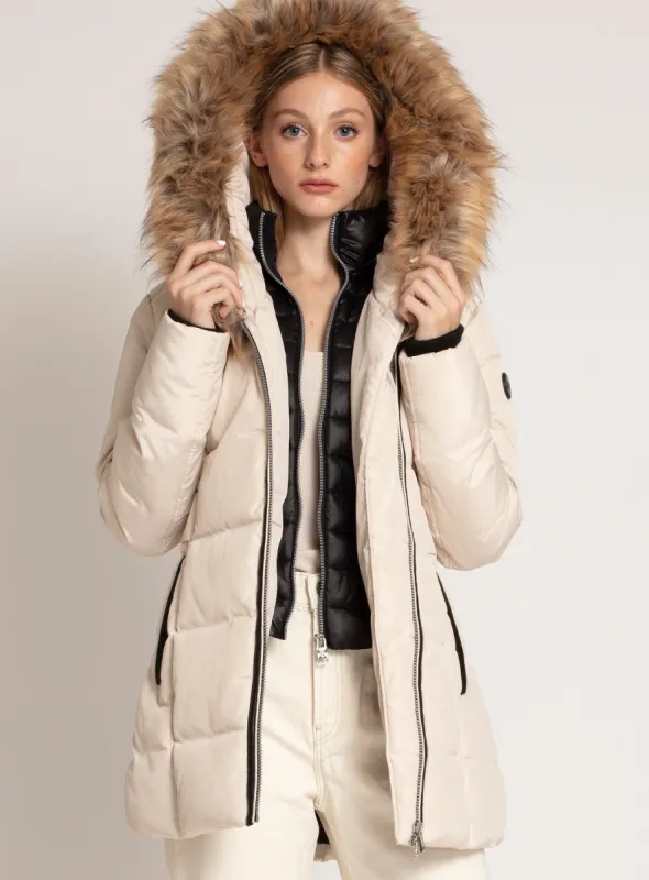 PASCUAL | Mid length parka with inner bib||PASCUAL | Parka mi-longue avec plastron intérieur sold by Point Zero