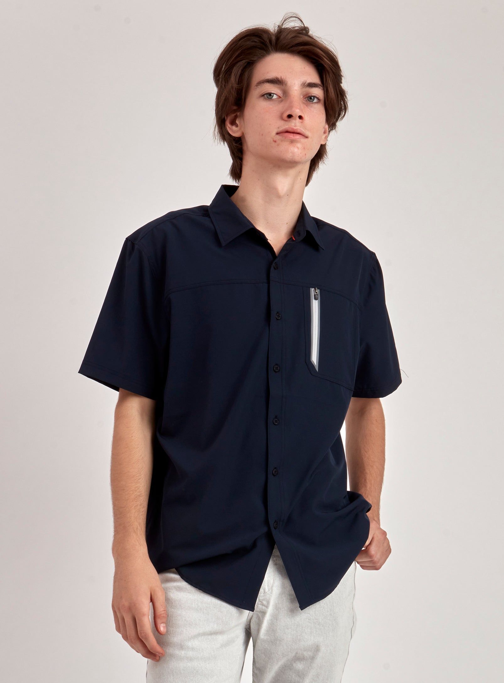 WAYY | Solid 4-way-stretch dry edition shirt || WAYY | Chemise solide en édition sèche extensible dans les 4 sens sold by Point Zero product image thumbnail 7