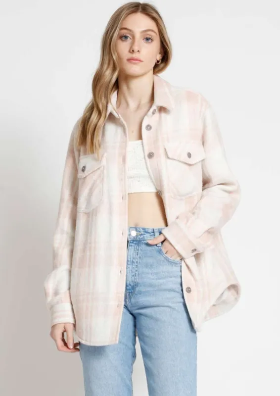 COLETTE | Big check soft shacket || COLETTE | Surchemise douce a gros carreau sold by Point Zero