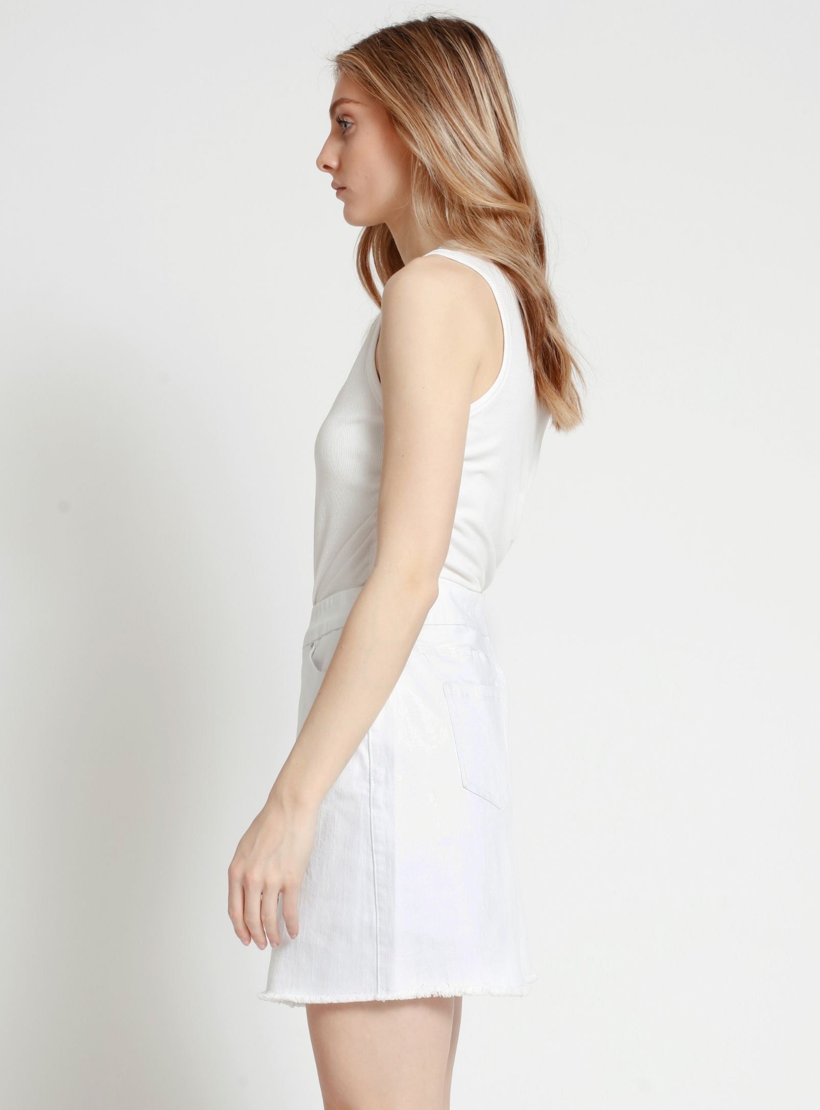 AMAR | Denim Skirt ||AMAR | Jupe en jean sold by Point Zero product image thumbnail 3