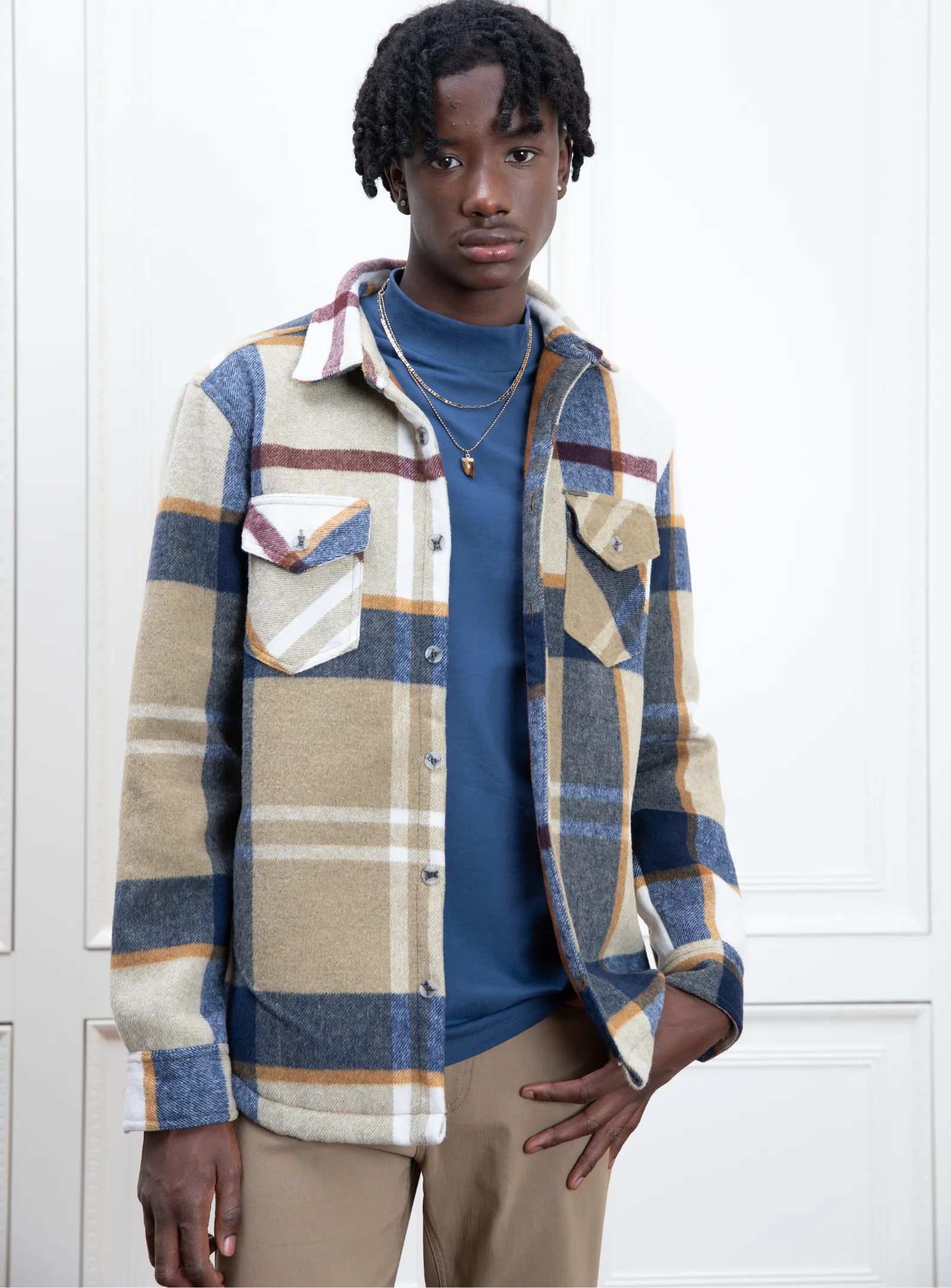 VICTOR | Men’s Recycled Polyester Checkered Shirt|VICTOR | Chemise à carreaux pour homme en polyester recyclé sold by Point Zero