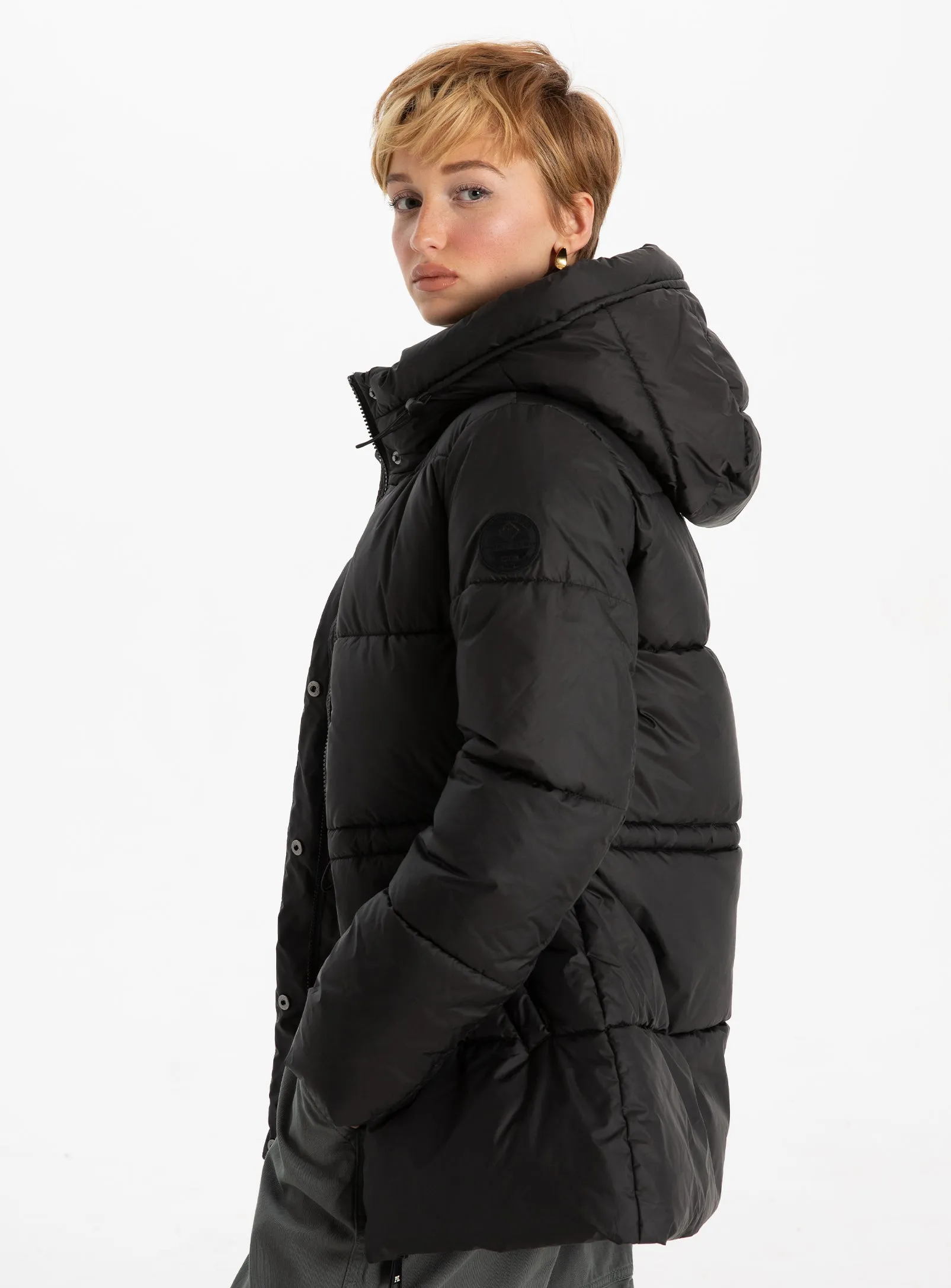 LIETUVA| Midlength Urban Puffer||LIETUVA| Doudoune légère mi-longue sold by Point Zero product image thumbnail 5