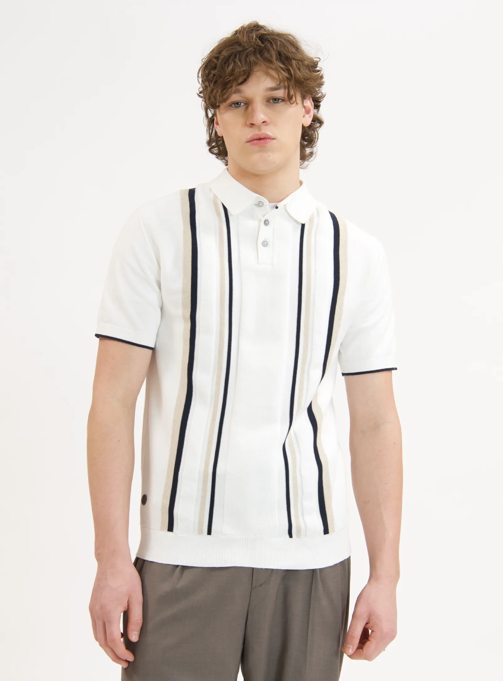 SILO | Vertical Stripe Knit Polo|| SILO | Polo En Maille À Rayures Verticales sold by Point Zero