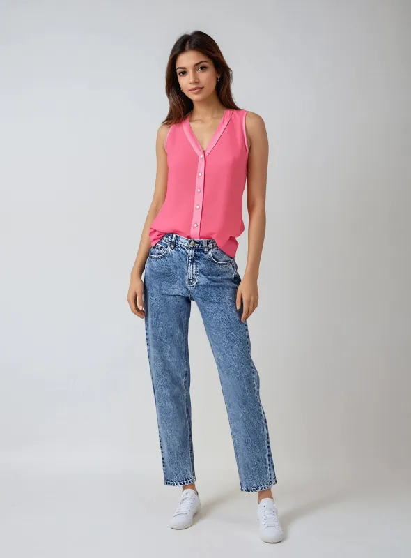 VERA | Button Up Sleeveless Top  || VERA | Haut Sans Manches À Boutons sold by Point Zero