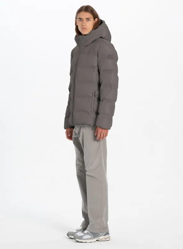 ANTONIE | Midweight Heat Sealed Puffer || ANTONIE | Doudoune mi-légère sold by Point Zero