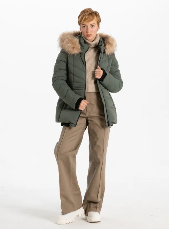 STELLINA | Chevron Quilting Bomber || STELLINA | Bomber avec bordure sold by Point Zero