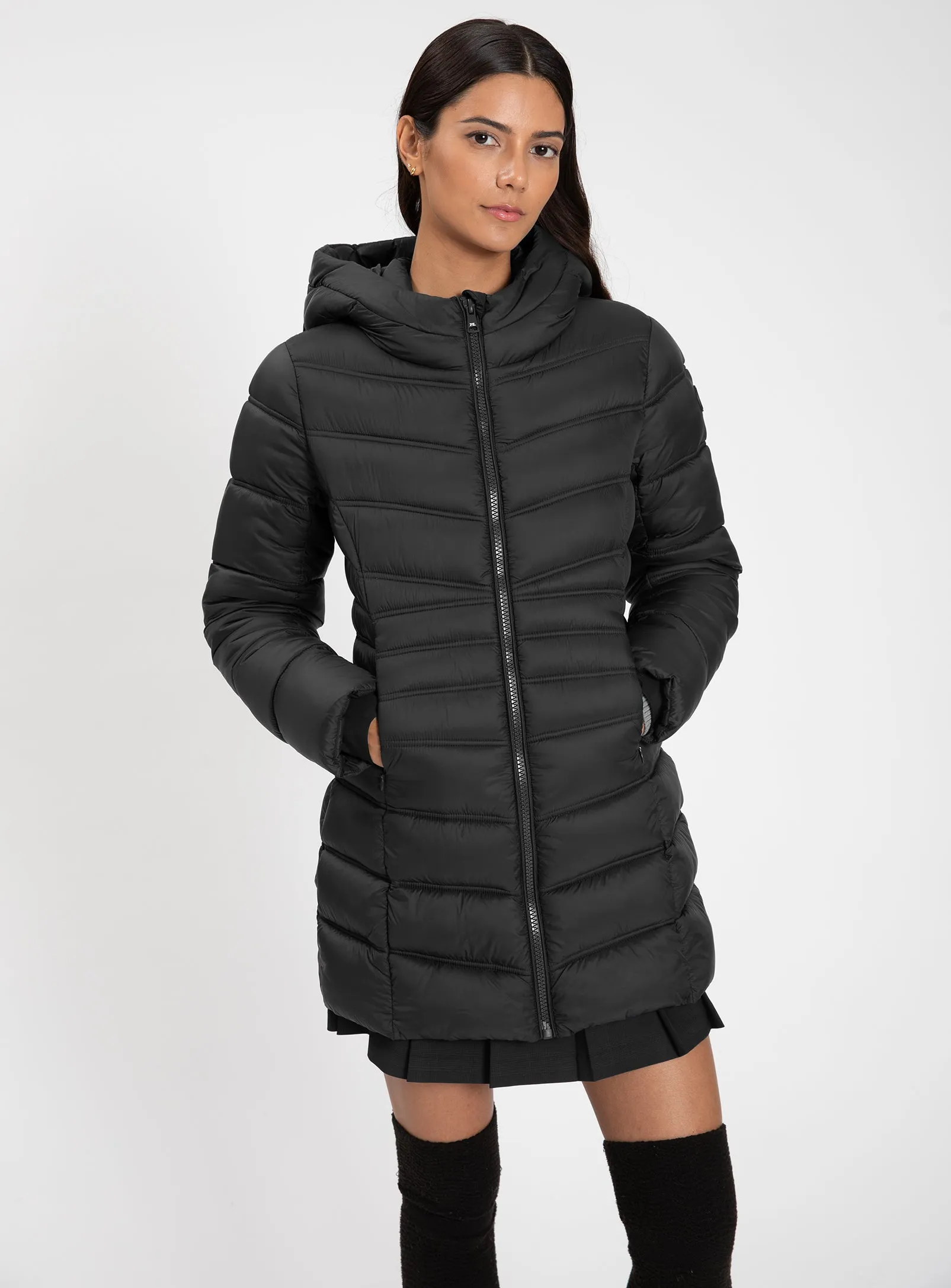 Maribel | Midweight Magic Puffer Coat sold by Point Zero product image thumbnail 5