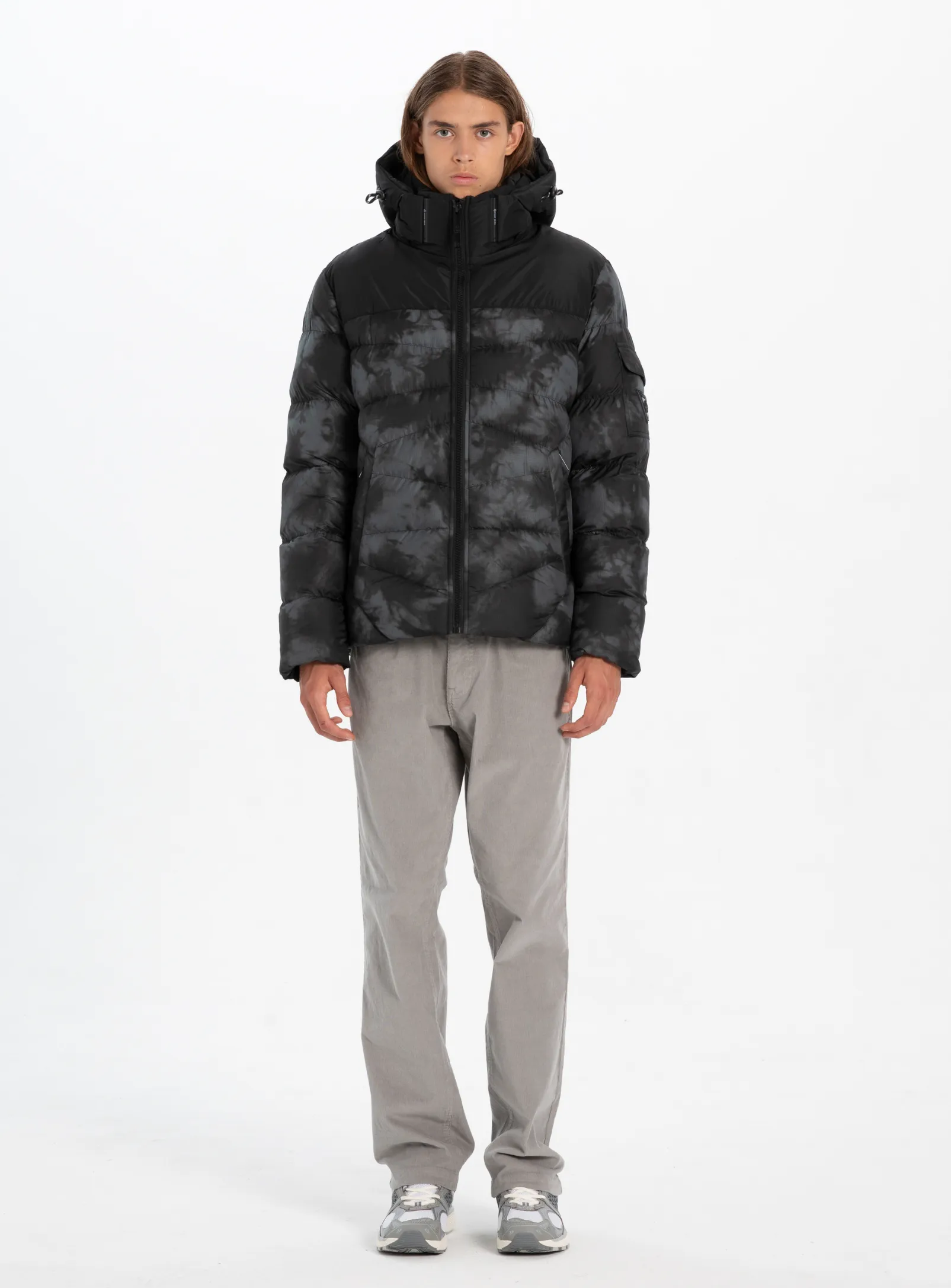 ALTON | Engineered quilted Puffer printed Jacket || ALTON | Veste matelassée imprimée à garnissage technique sold by Point Zero