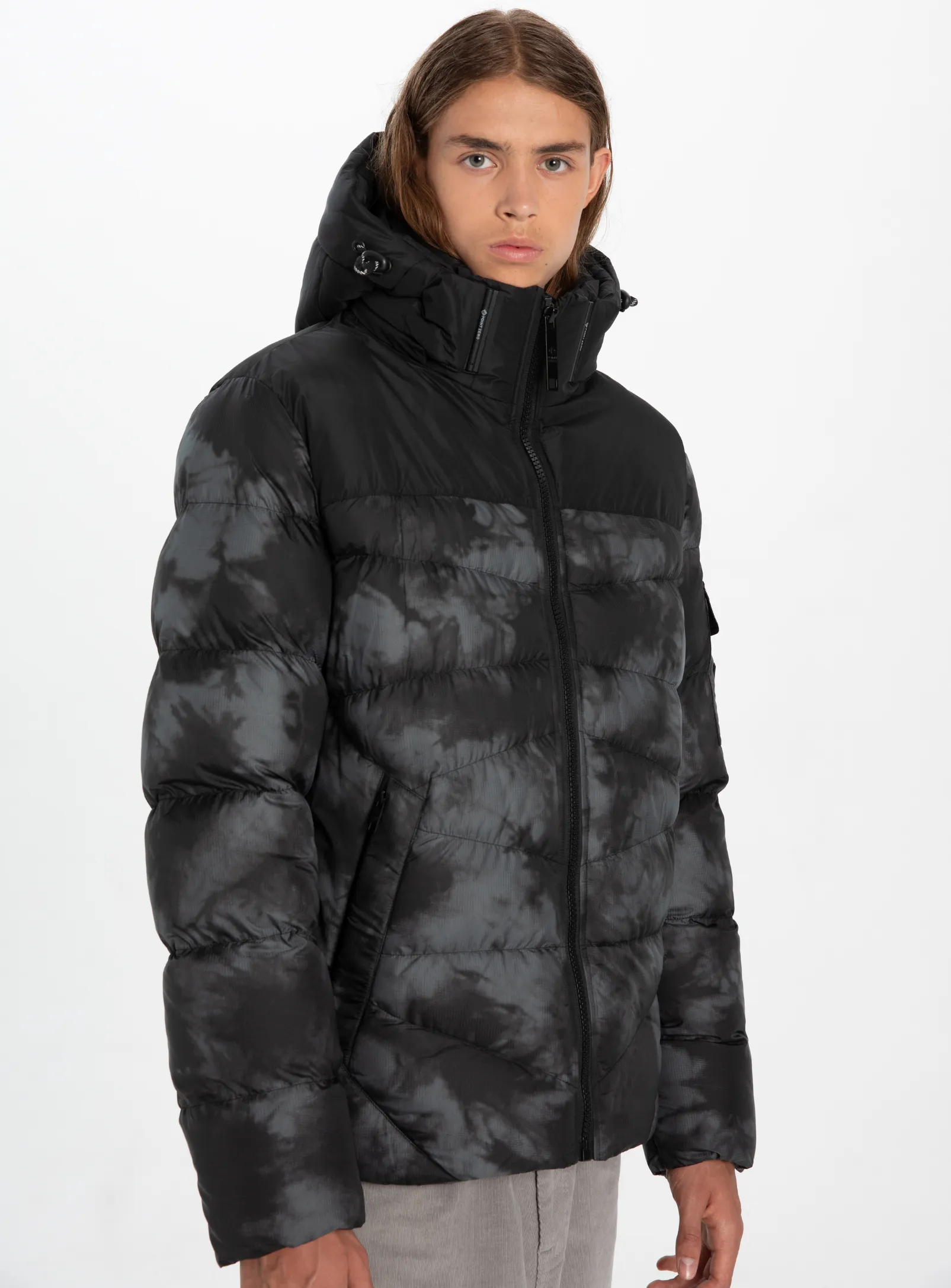 ALTON | Engineered quilted Puffer printed Jacket || ALTON | Veste matelassée imprimée à garnissage technique sold by Point Zero product image thumbnail 2