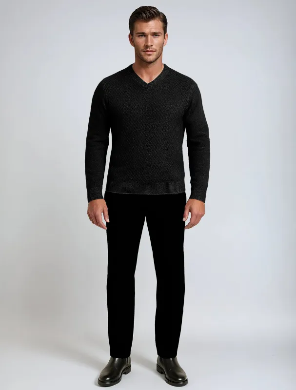 CASHO | Cashmere-Touch Textured V-Neck Sweater|| CASHO |  Chandail à Col en V Texturé au Toucher Cachemire sold by Point Zero