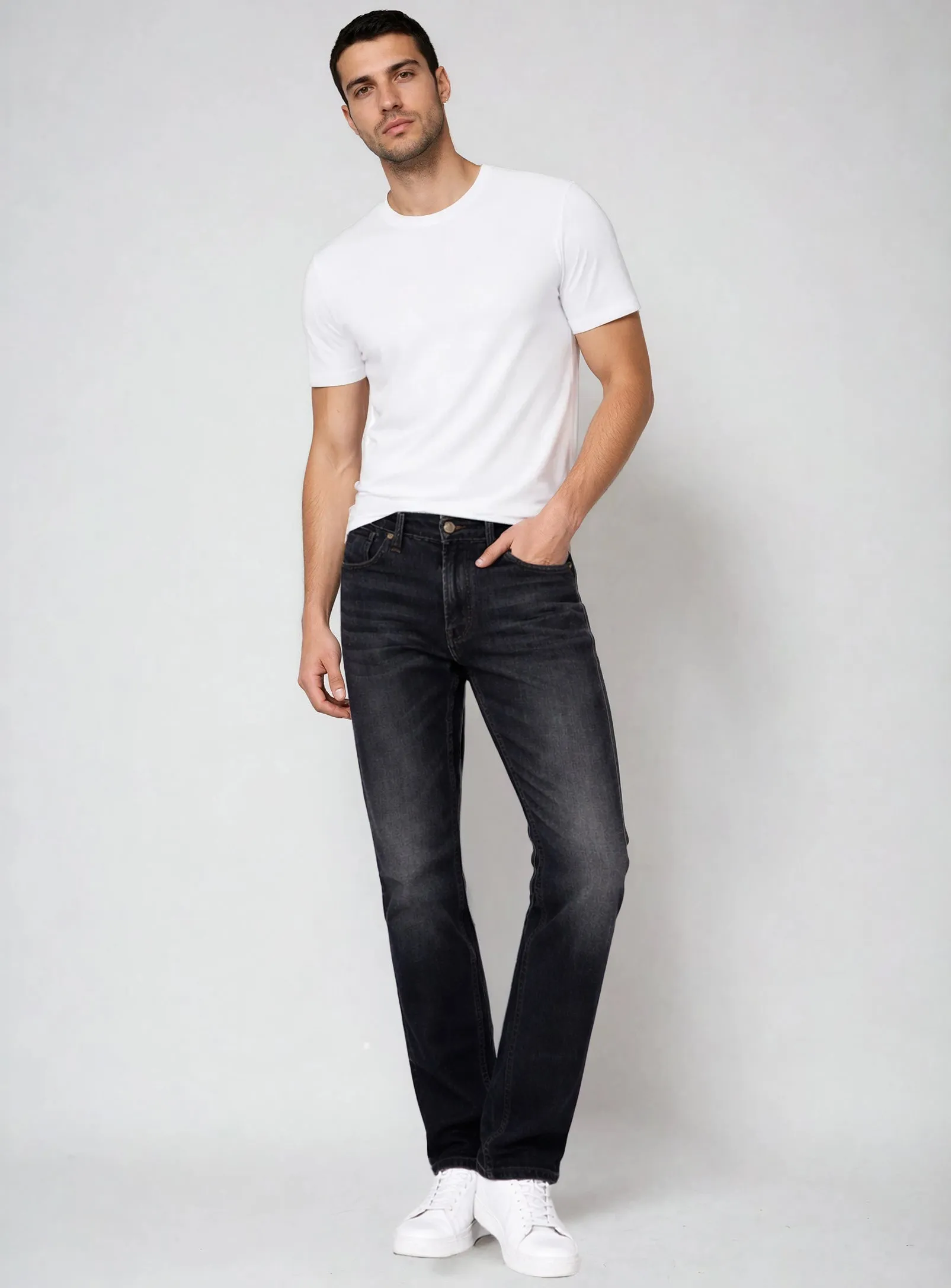 Malcom | Classic Fit Jeans sold by Point Zero