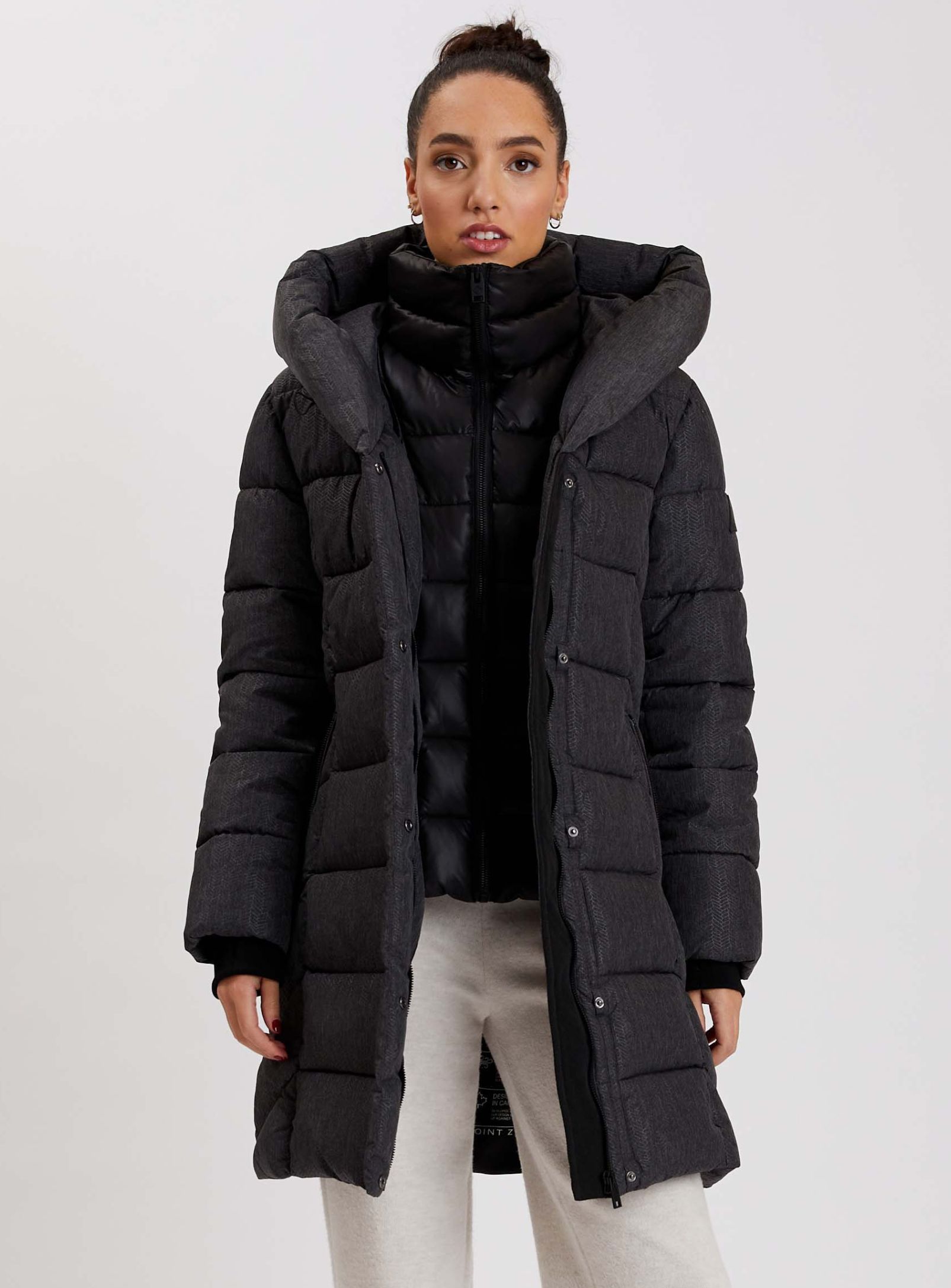 CAROLINE| Long Printed Puffer Jacket||CAROLINE| Longue veste polaire imprimée sold by Point Zero