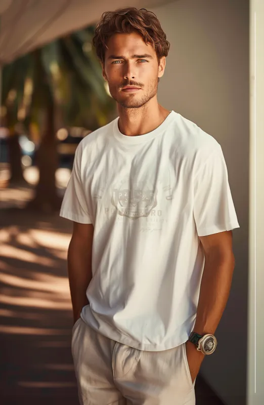 1955| Crewneck logo t-shirt || 1955|T-shirt à col rond avec logo. sold by Point Zero