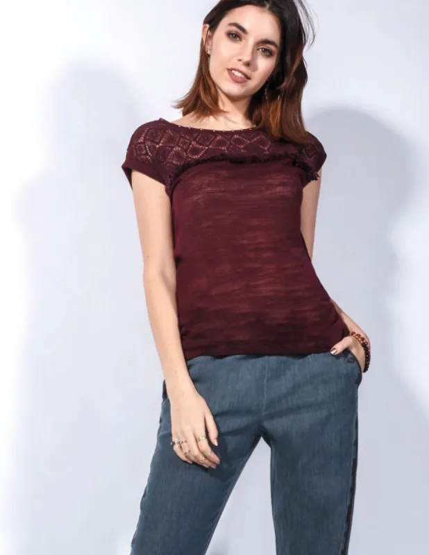 ZAHRA | Hacci Knit Top W/Crochet Yoke & Frindge Trim || ZAHRA | Hacci Top en maille avec empiècement en crochet et bordures en frange made by Point Zero