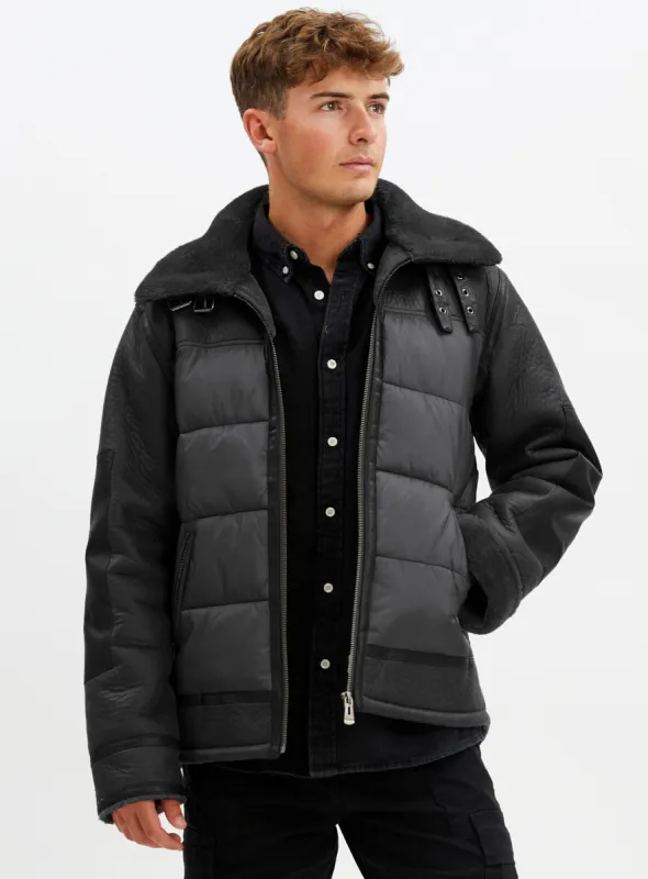 CORENTINE| Sherpa Fur Jacket || CORENTINE| Veste en fourrure Sherpa sold by Point Zero