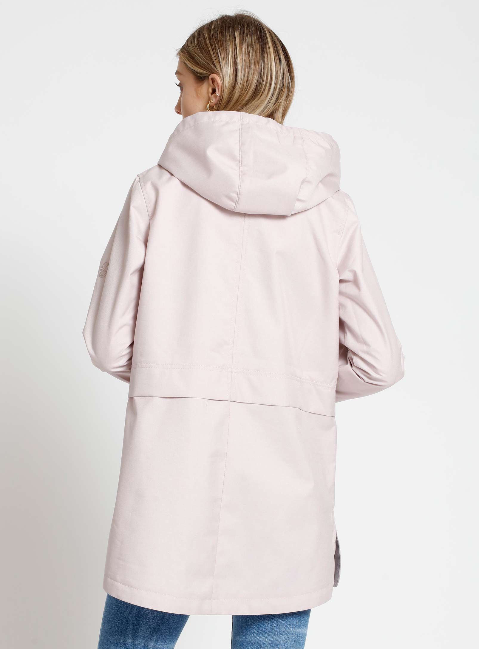 AMALIA| Zip front hooded dolphin hem rain jacket || AMALIA | Veste de pluie zippée à capuche et ourlet dauphin sur le devant sold by Point Zero product image thumbnail 4
