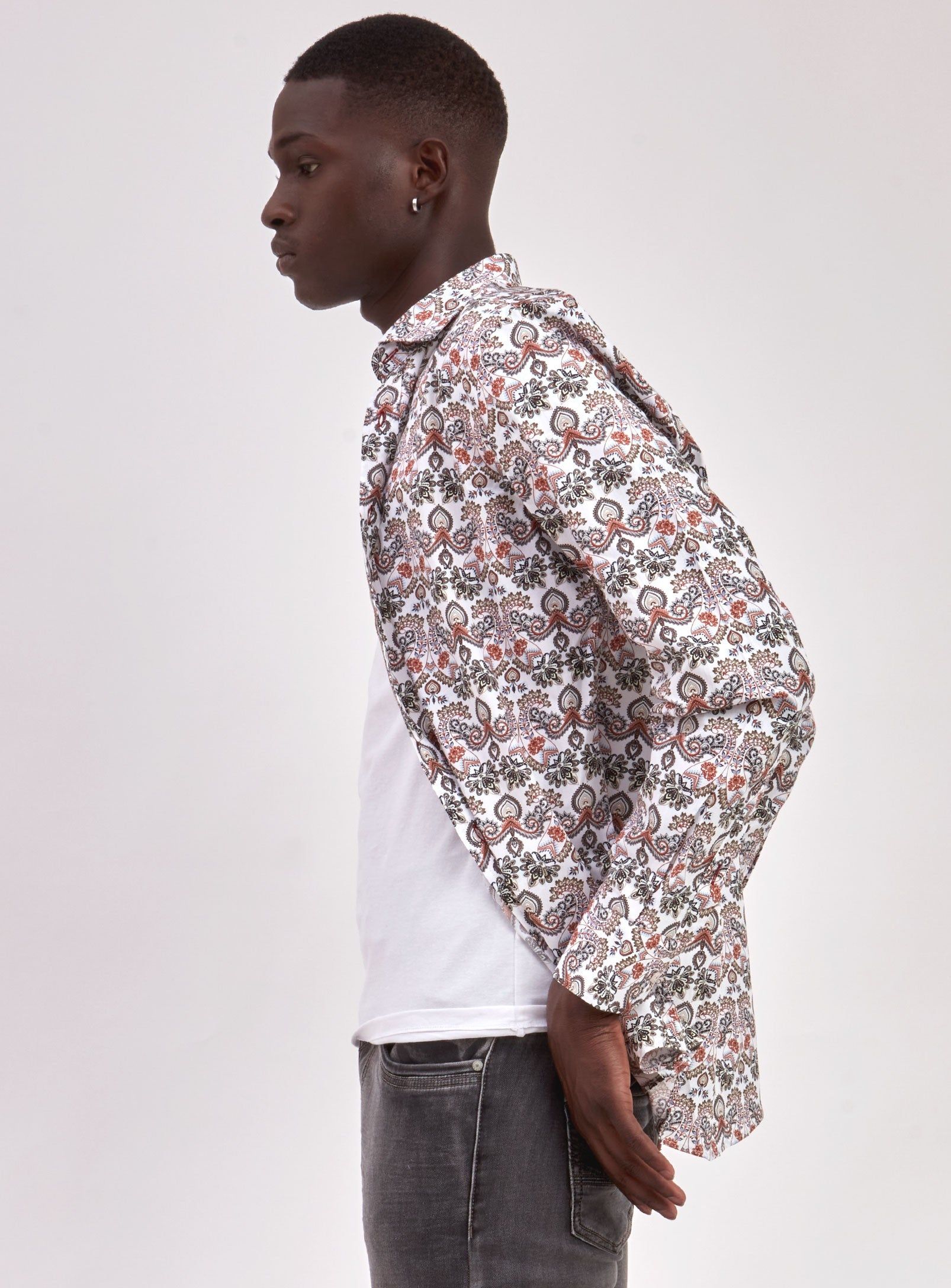 SEMI-FIT SHIRT | PAISLEY-WHITE sold by Point Zero product image thumbnail 2