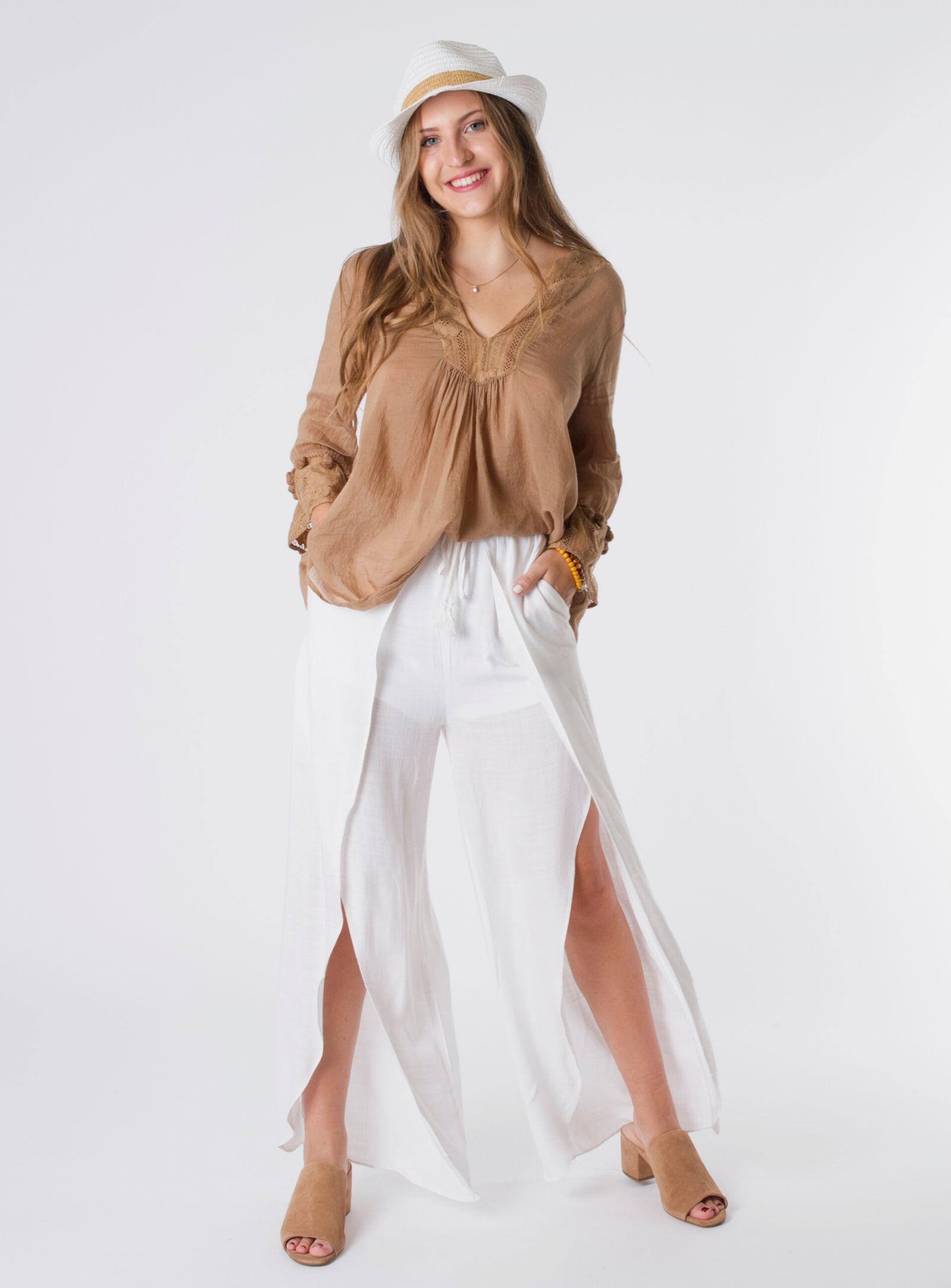 ALUX | Fly away tulip pants ||ALUX | Pantalon tulipe Fly away sold by Point Zero product image thumbnail 5