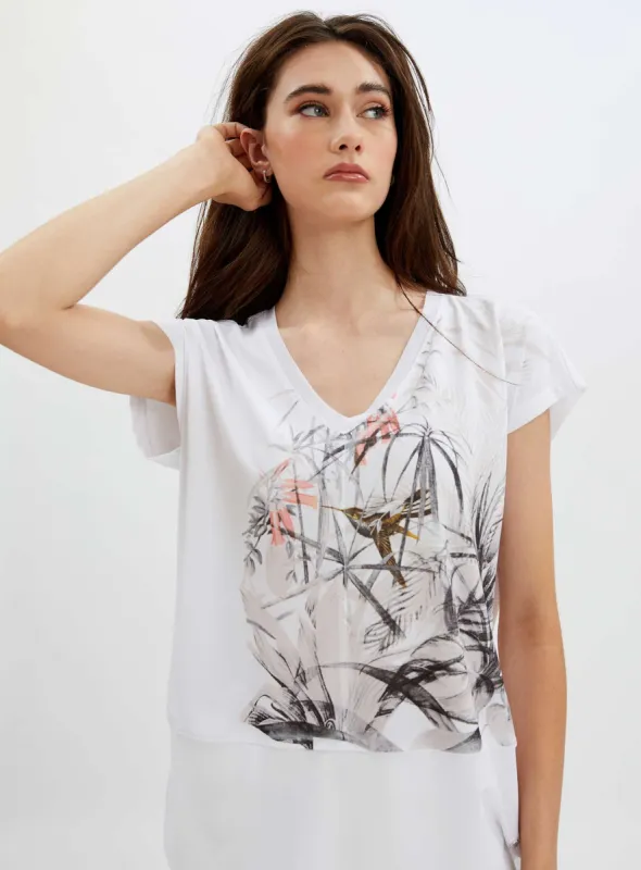 JESSICA | Cap sleeve dolphin hem floral printed v-neck knit top with mesh neck band || JESSICA | Haut en tricot à col en V imprimé floral et ourlet dauphin avec bande de cou en maille sold by Point Zero