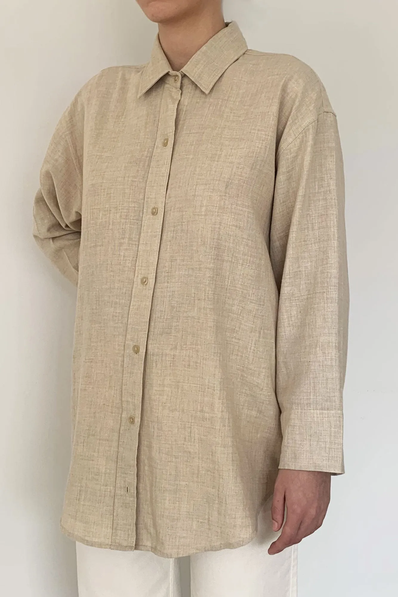 Berlin long shirt chalk sold by Poleci product image thumbnail 5