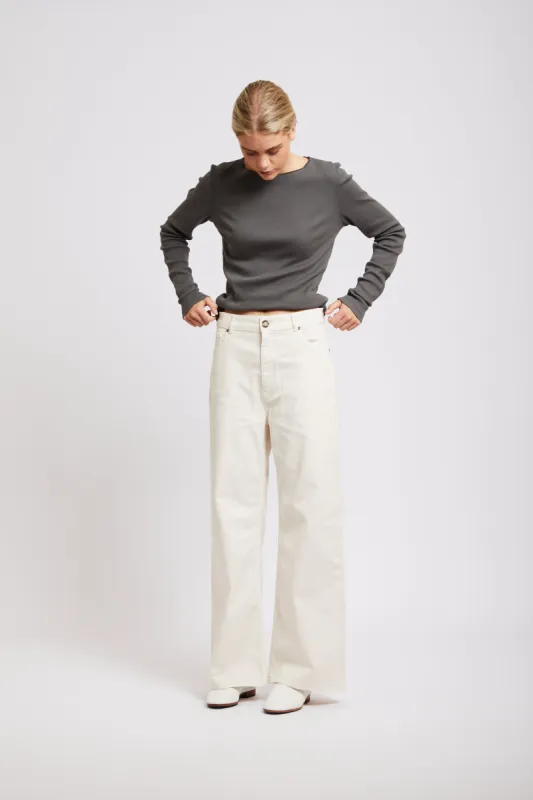 Anna jeans off-white sold by Poleci