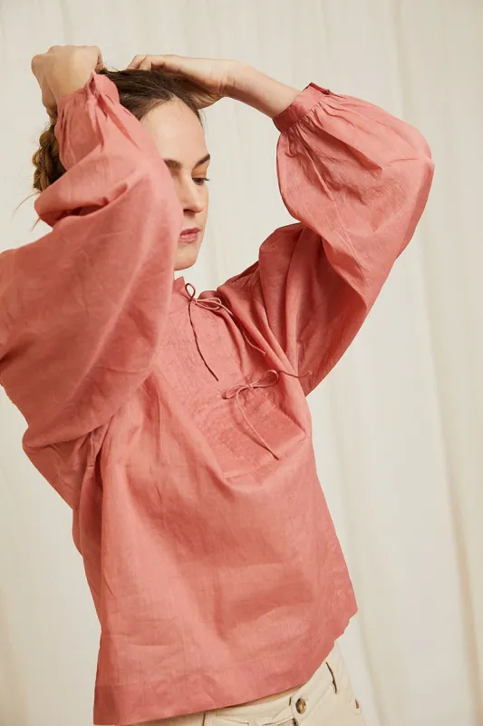 Basile top blush sold by Poleci