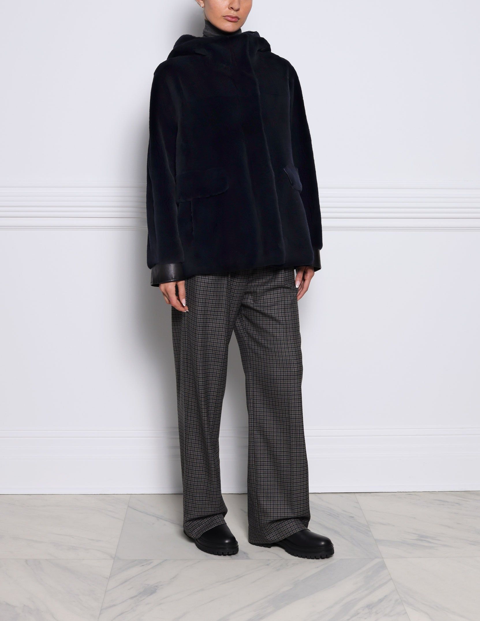 The Leila Mink Fur Jacket sold by Pologeorgis product image thumbnail 3