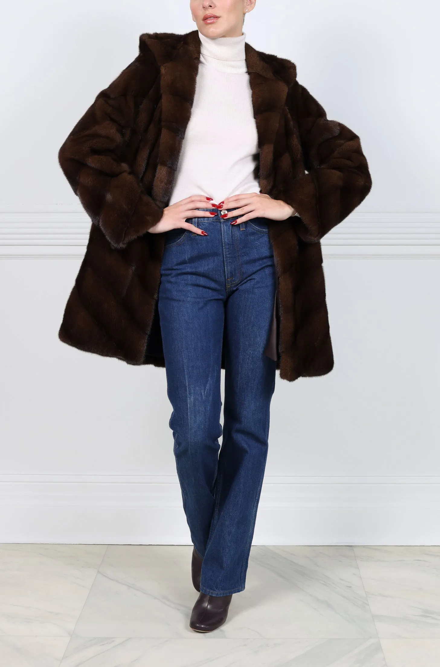 The Flynn Mink Fur Coat sold by Pologeorgis product image thumbnail 2