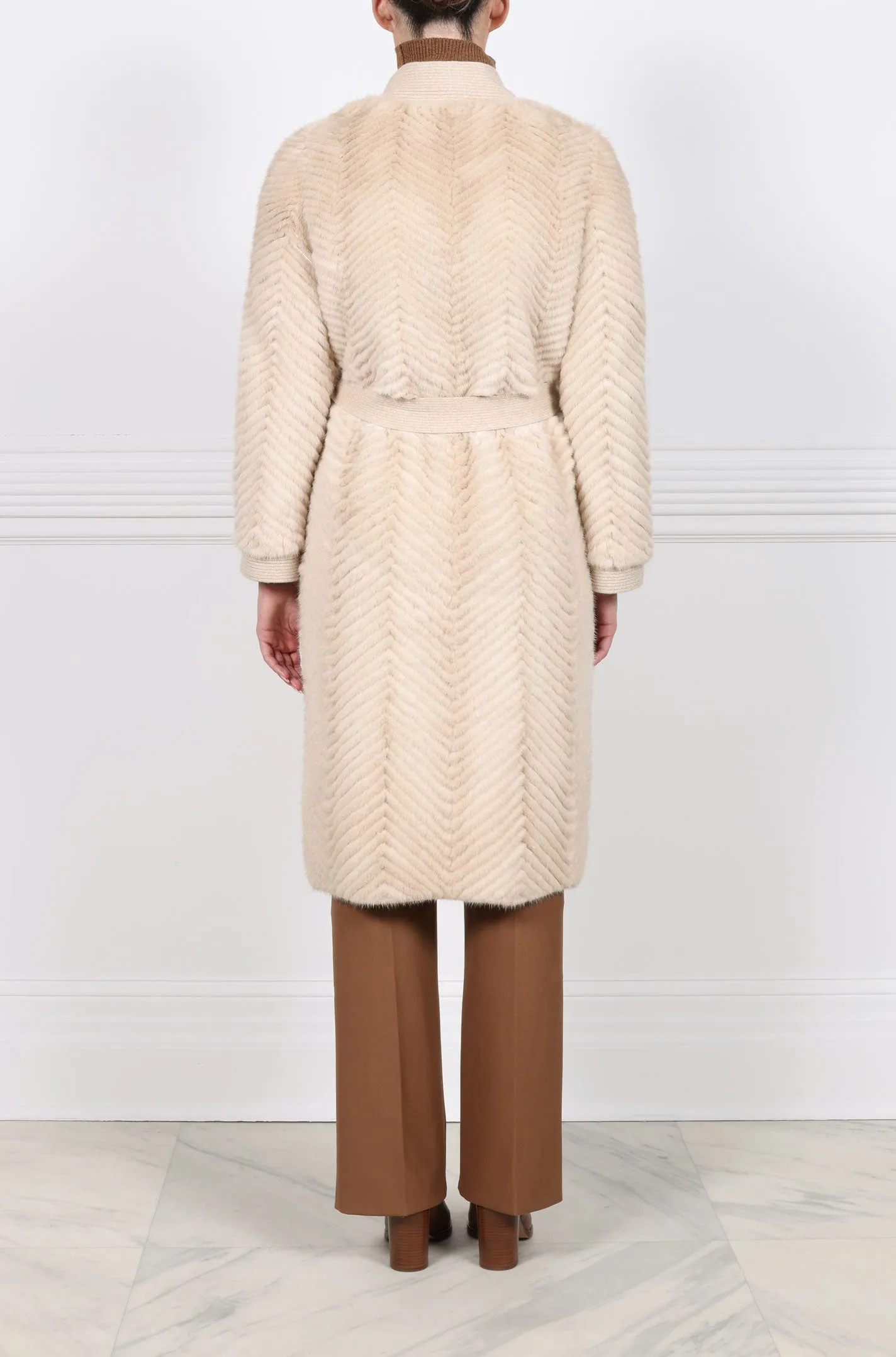 The Claire Mink Fur Coat sold by Pologeorgis product image thumbnail 3