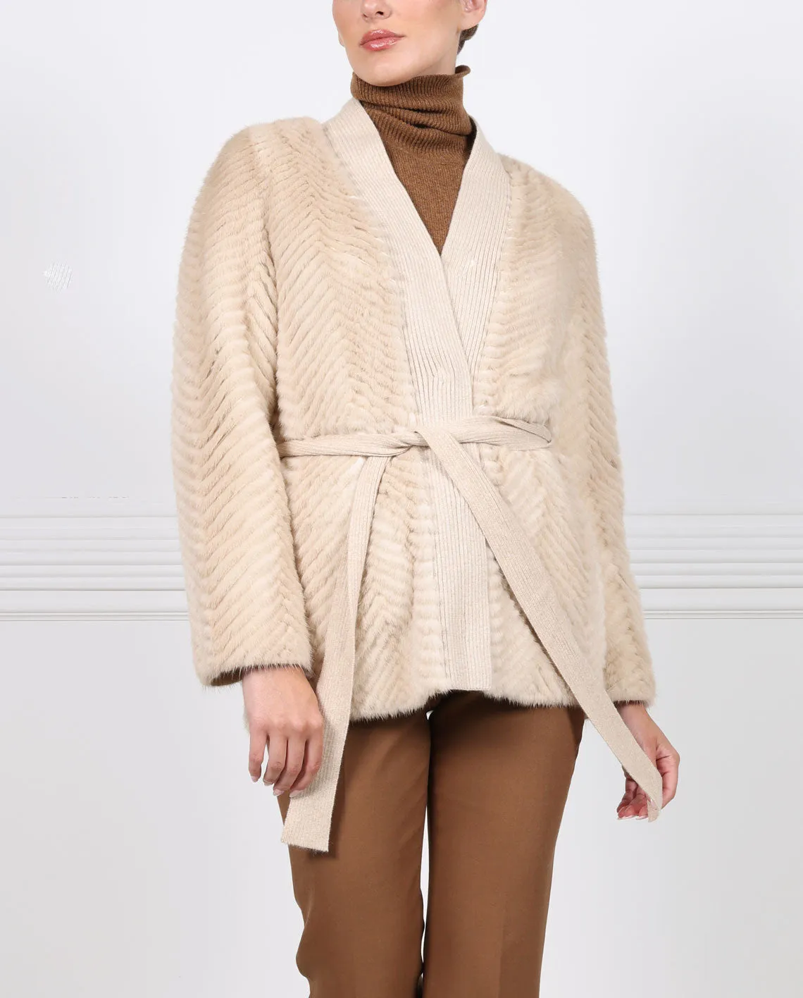 The Leah Mink Fur Jacket sold by Pologeorgis product image thumbnail 2