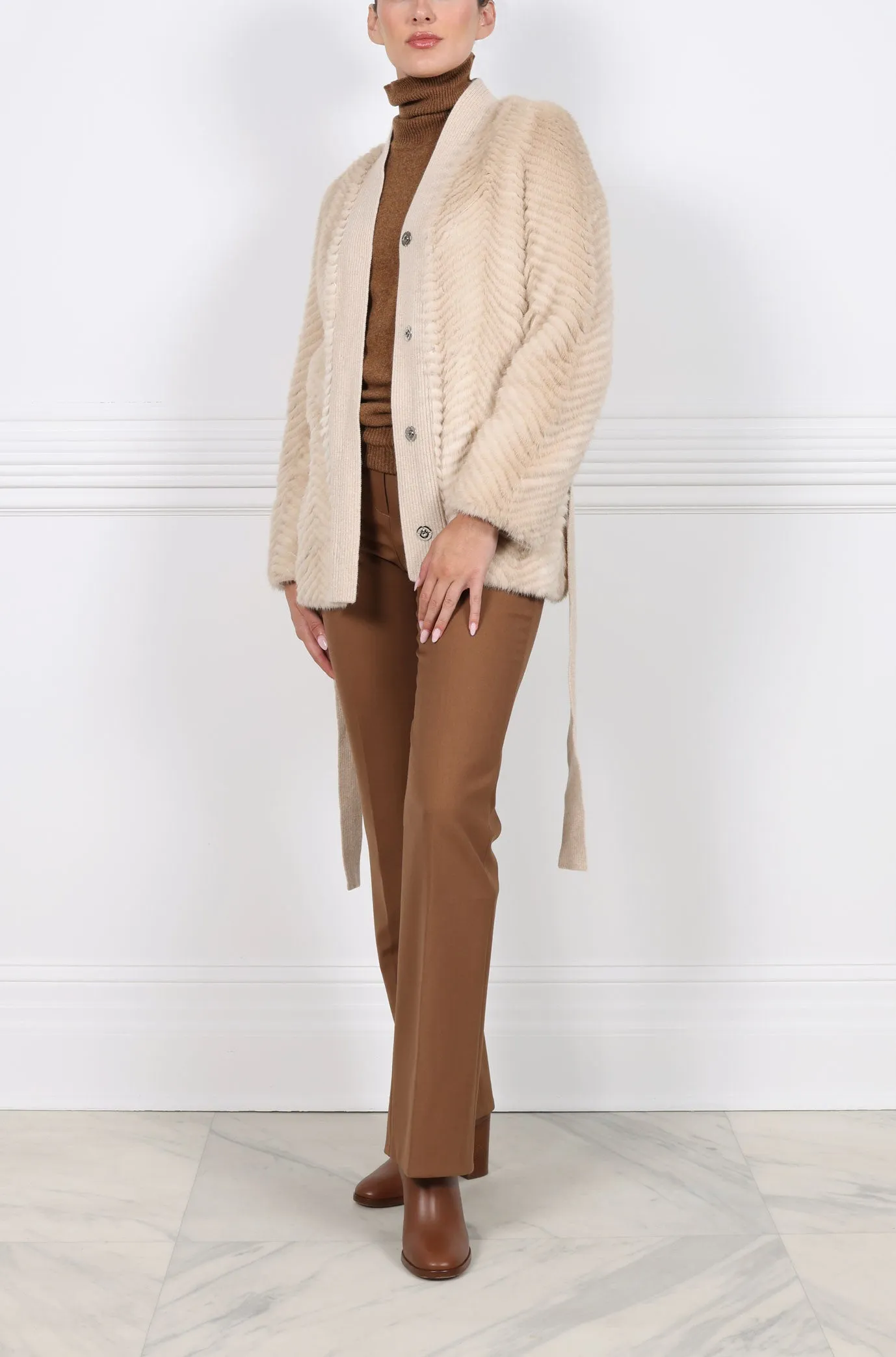 The Leah Mink Fur Jacket sold by Pologeorgis product image thumbnail 3