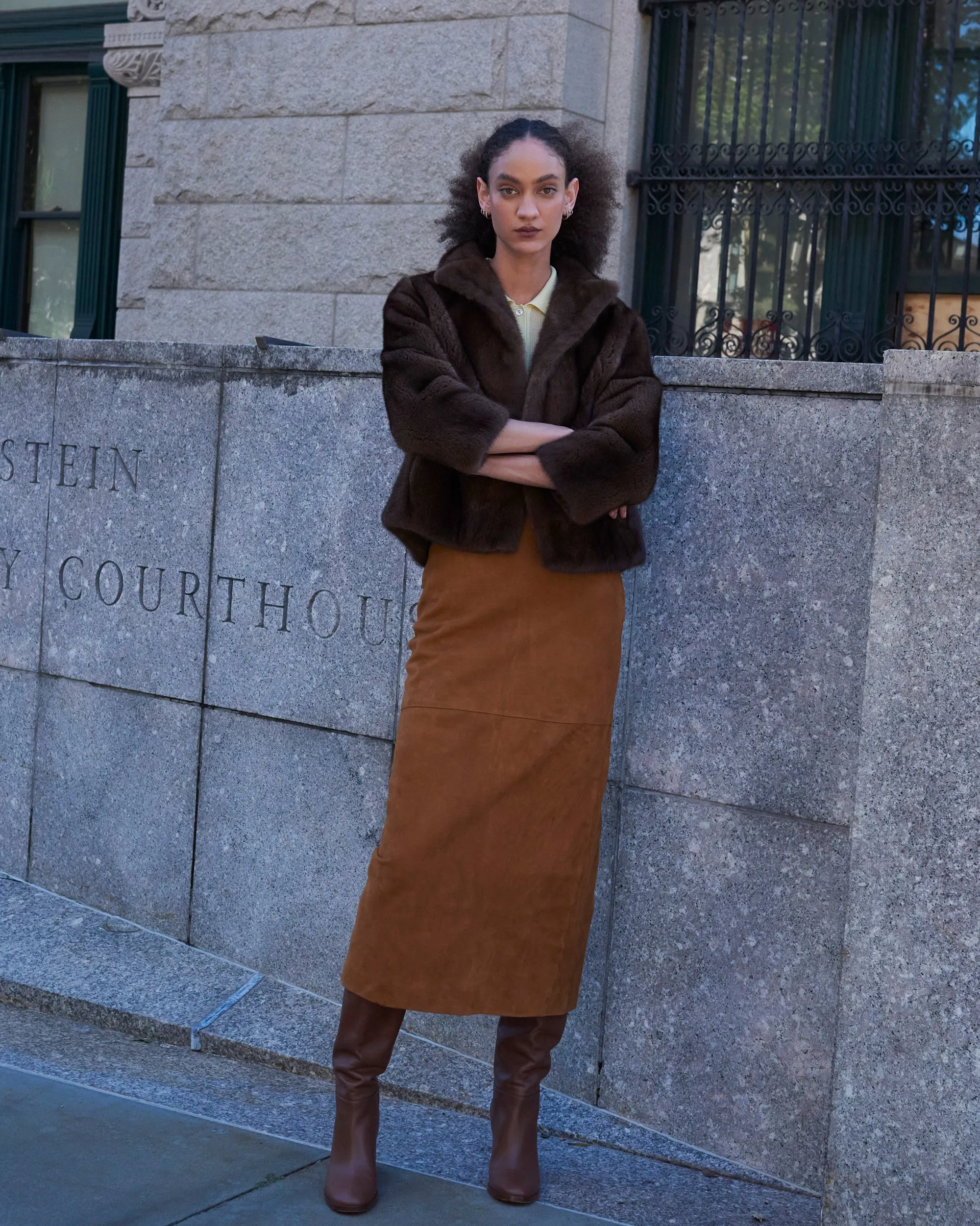 The Zion Cropped Mink Fur Jacket sold by Pologeorgis product image thumbnail 2