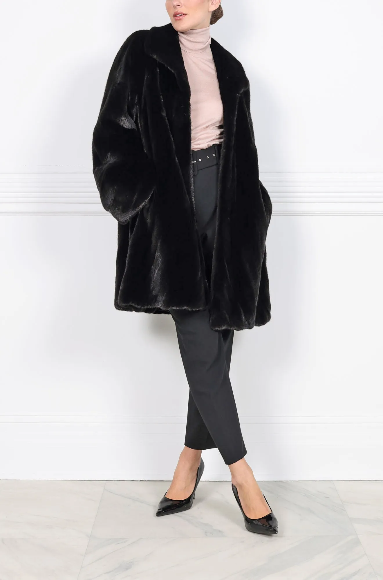 The Lena Mink Fur Coat sold by Pologeorgis product image thumbnail 2