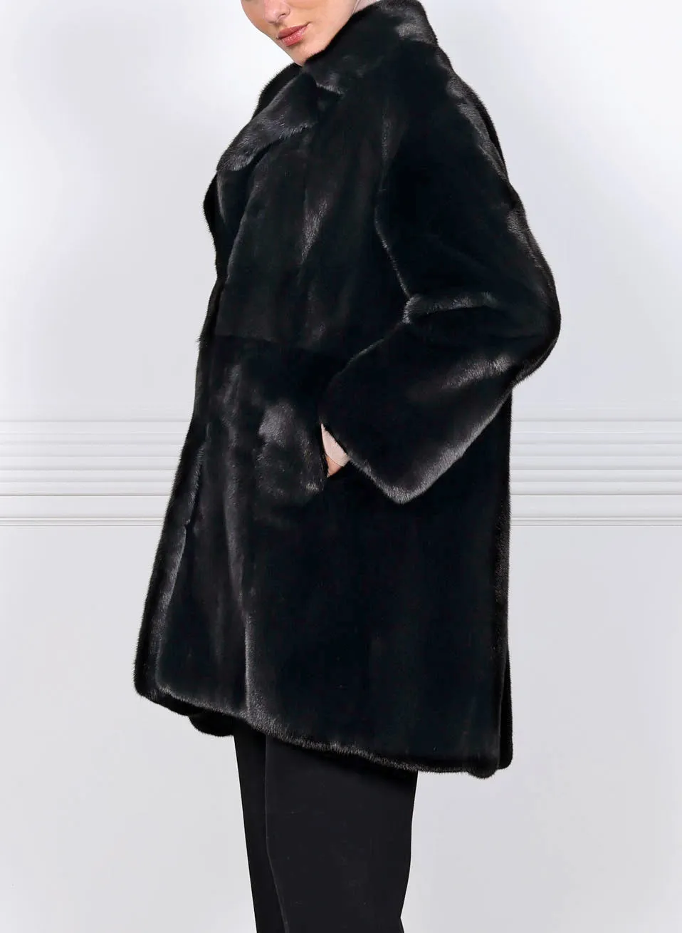 The Declan Oversized Mink Fur Coat sold by Pologeorgis product image thumbnail 3
