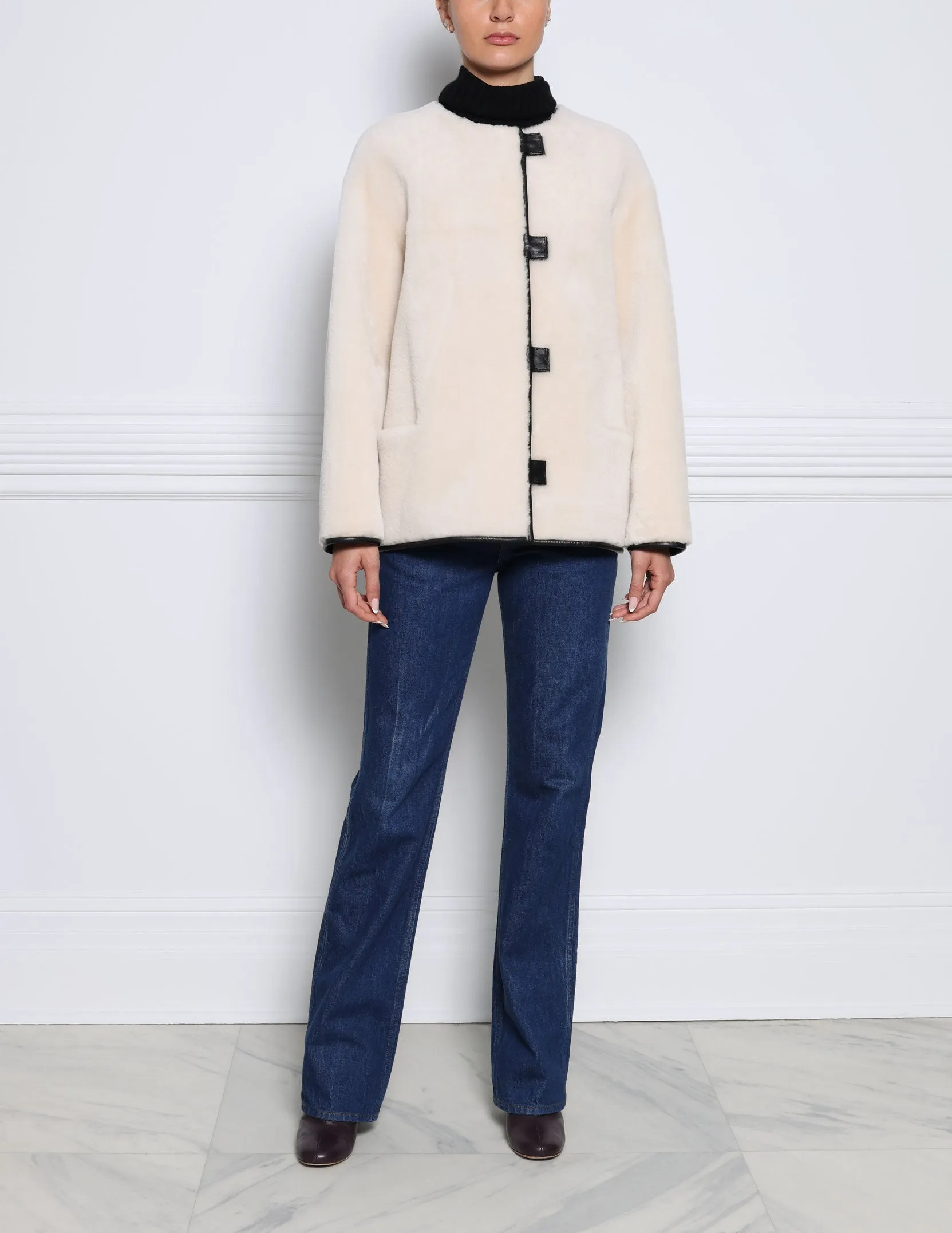 Shearling sold by Pologeorgis product image thumbnail 2