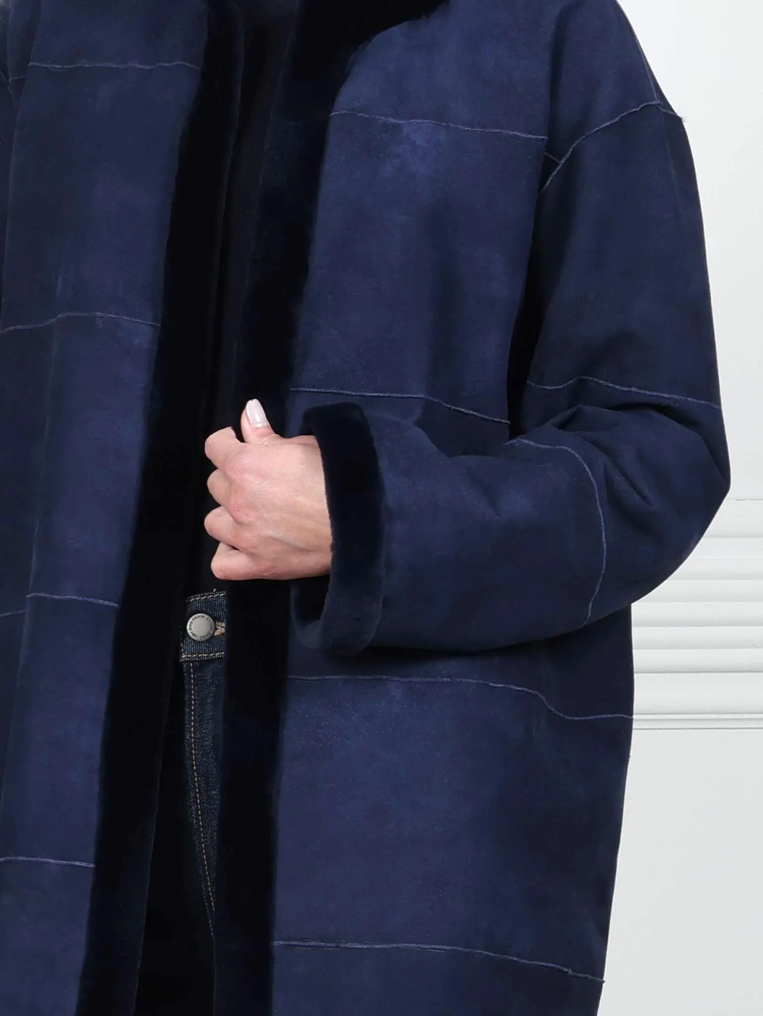 The Mindy Sueded Sheared Mink Fur Coat sold by Pologeorgis product image thumbnail 4