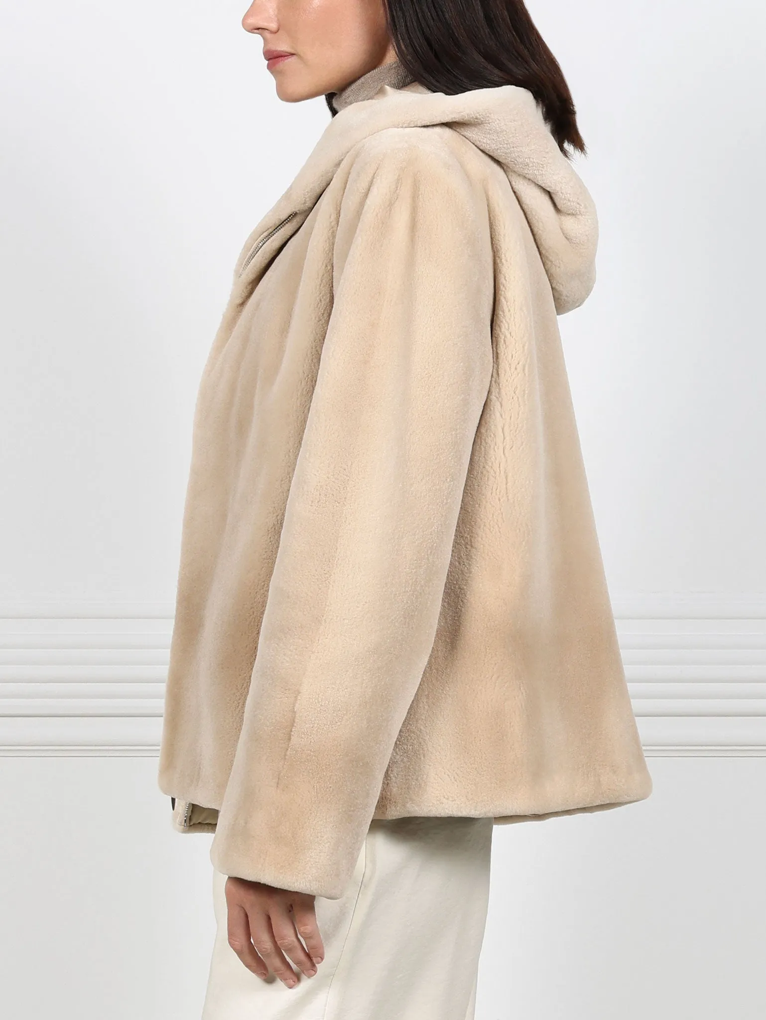 The Goldie Palomino Sheared Mink Fur Jacket sold by Pologeorgis product image thumbnail 5