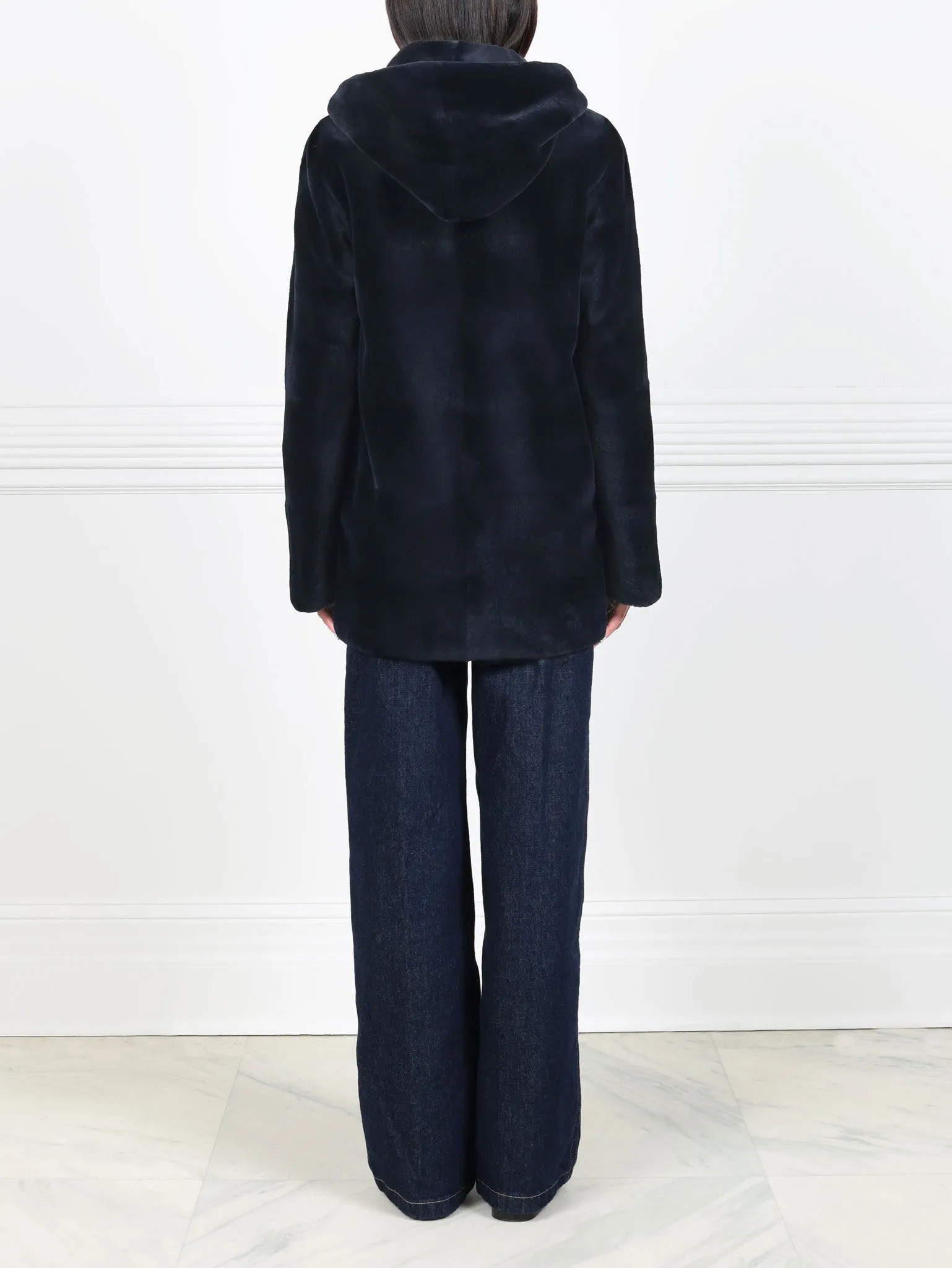 The Constance Sheared Mink Fur Jacket sold by Pologeorgis product image thumbnail 5