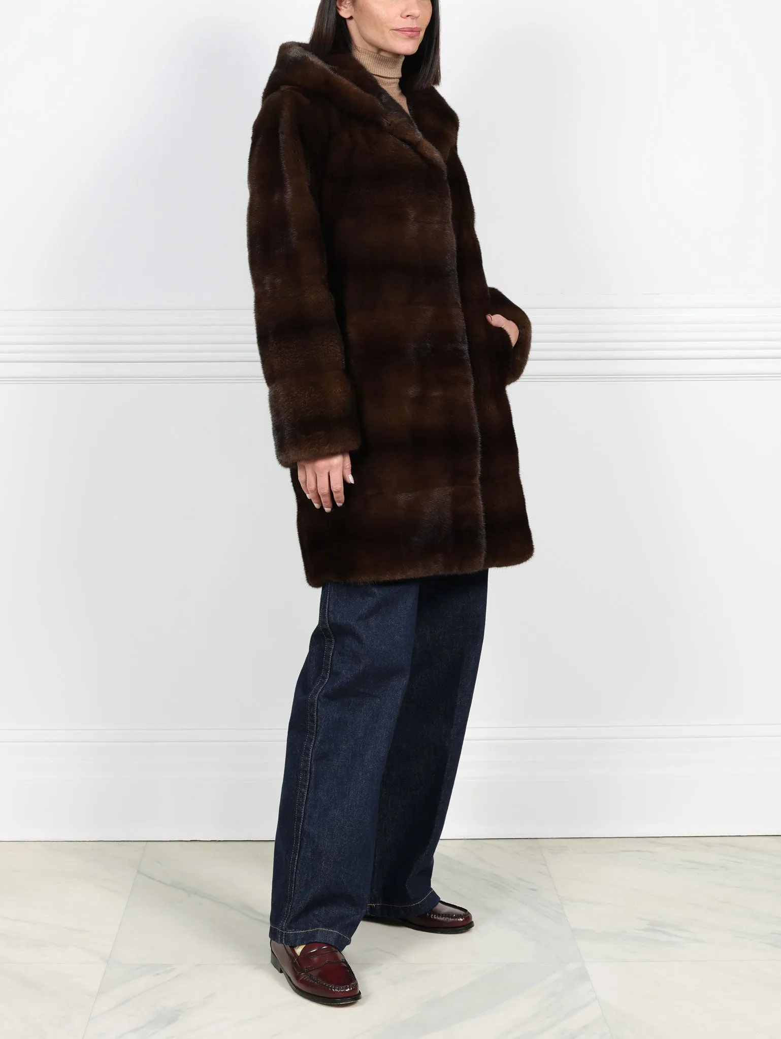 The Sharon Hooded Mink Fur Short Coat sold by Pologeorgis product image thumbnail 4