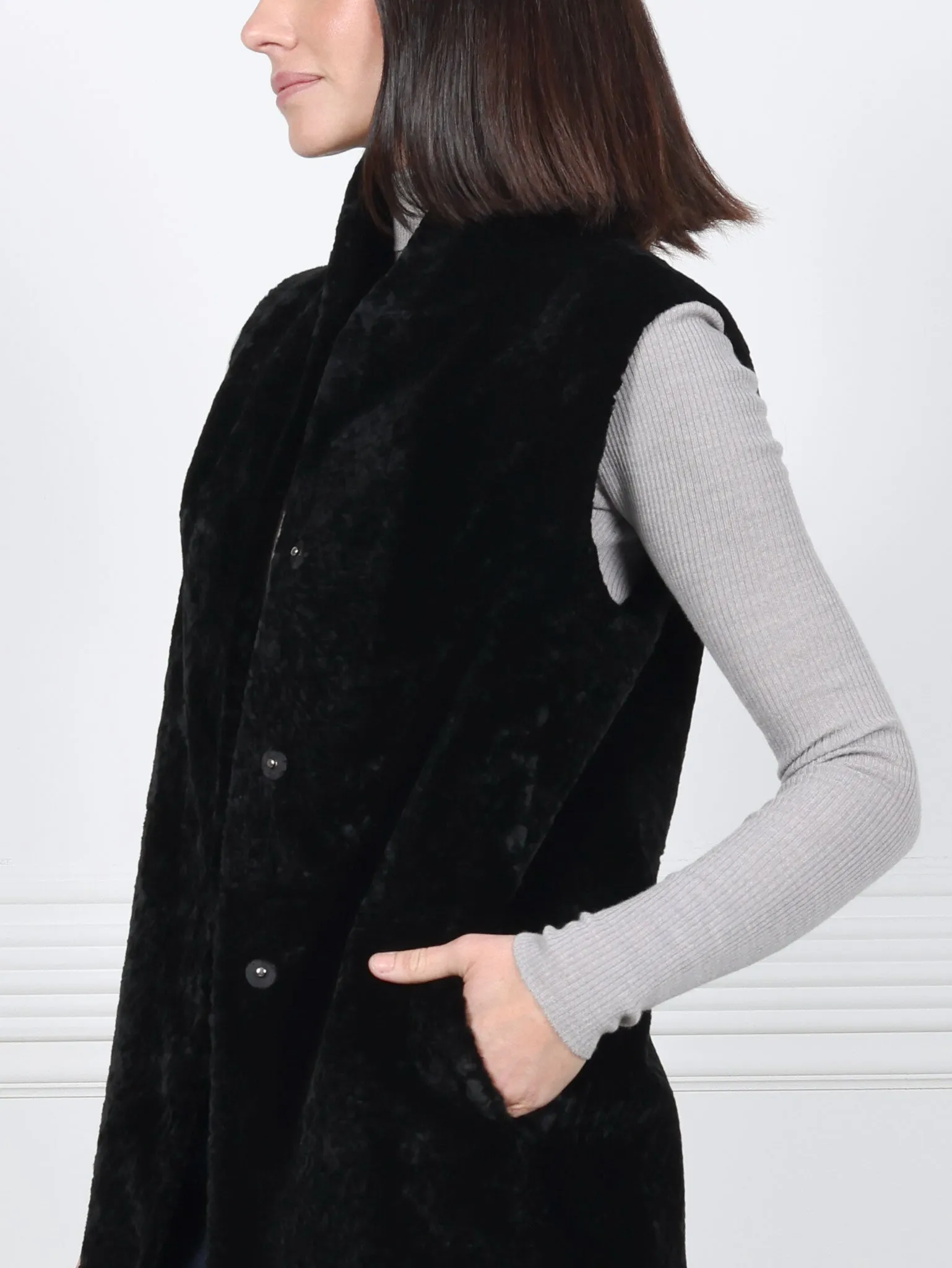The Rondi Sheared Cosmos Shearling Vest sold by Pologeorgis product image thumbnail 2