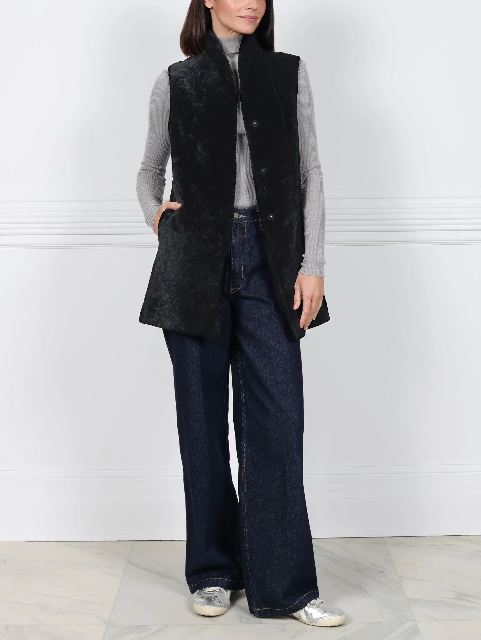 The Rondi Sheared Cosmos Shearling Vest sold by Pologeorgis product image thumbnail 4